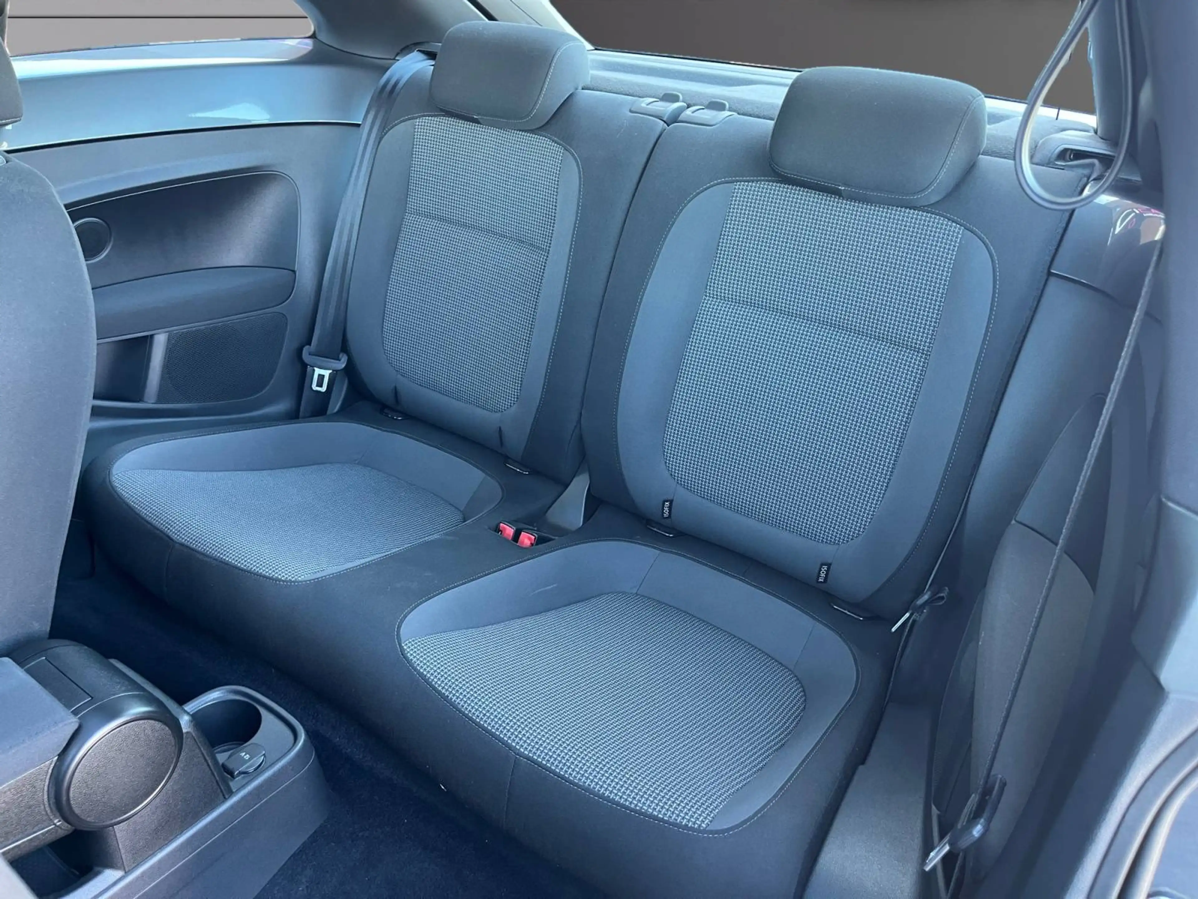 Volkswagen Beetle Beetle 1.2 TSI Design — photo 8