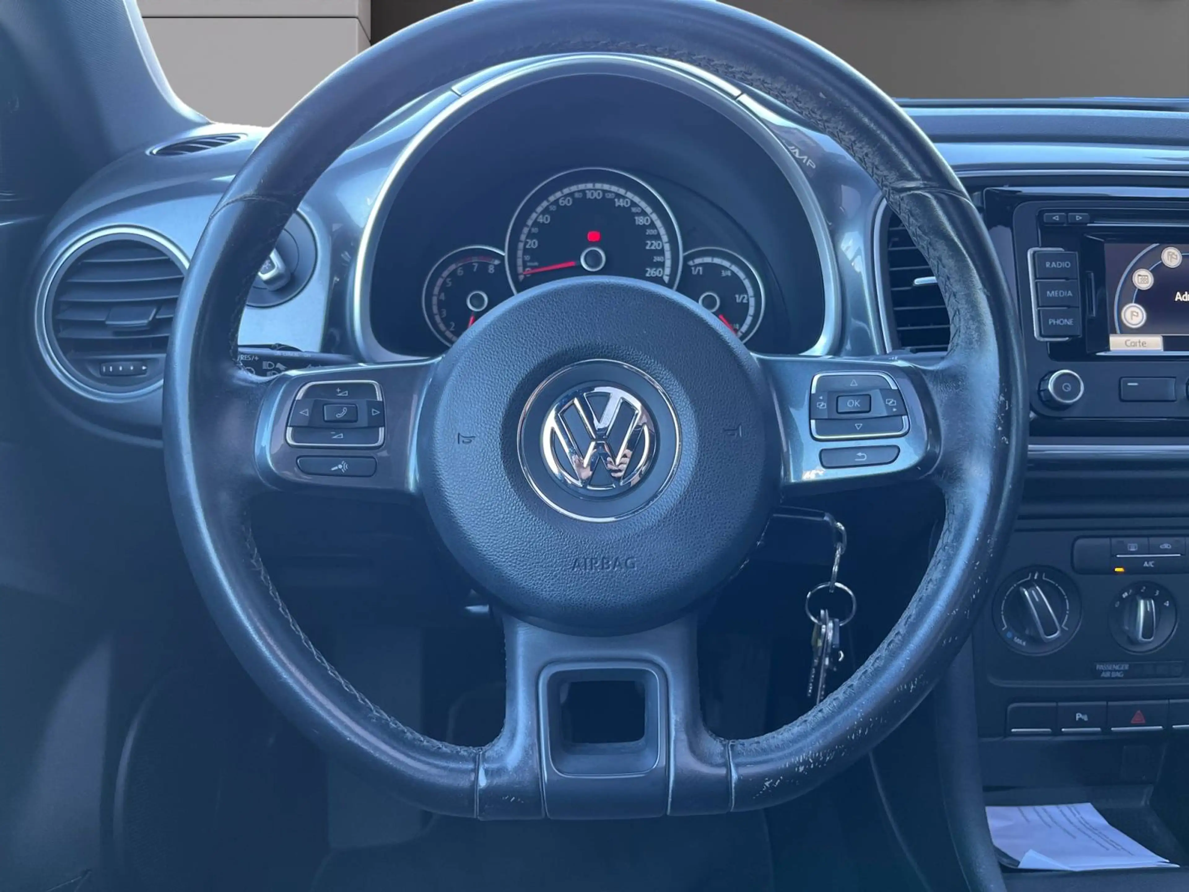 Volkswagen Beetle Beetle 1.2 TSI Design — photo 12