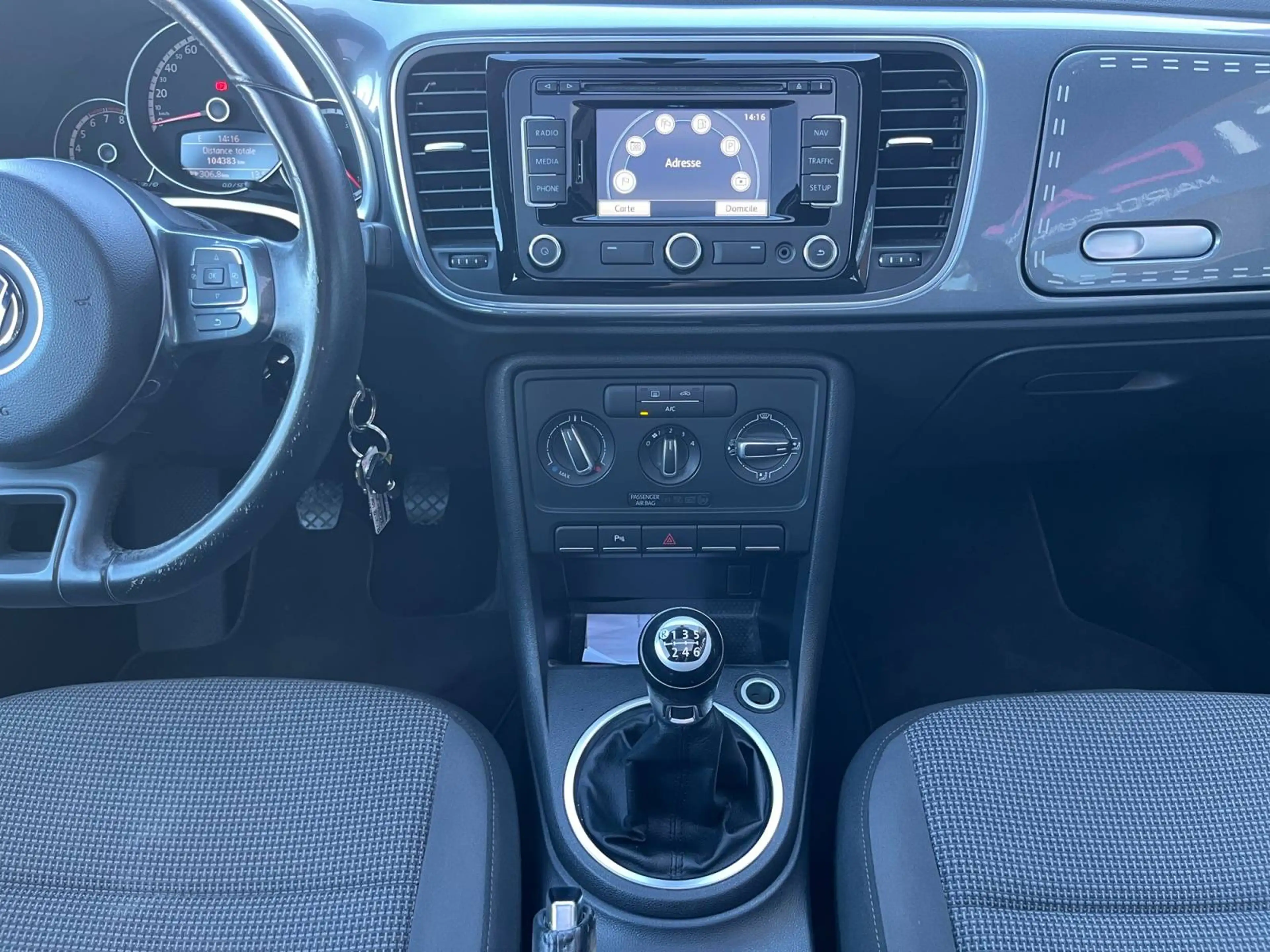 Volkswagen Beetle Beetle 1.2 TSI Design — photo 10