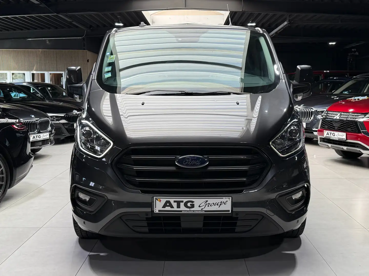Ford Transit 2.0TDCI 131CV DOUBLE CABINE TVAC 2022 6PLACES Grijs - 2