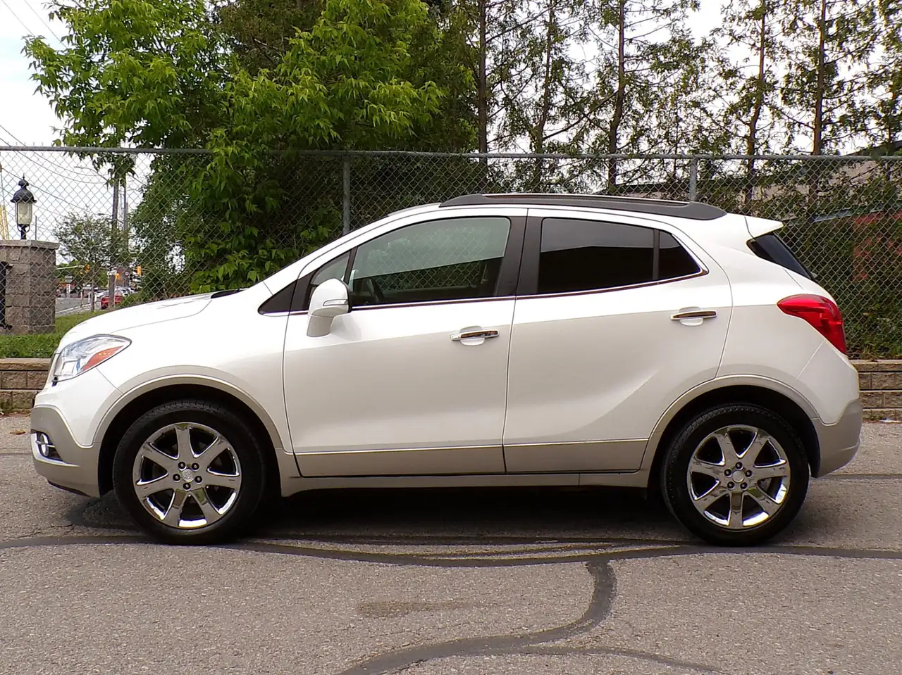 Buick Encore photo Buick Encore