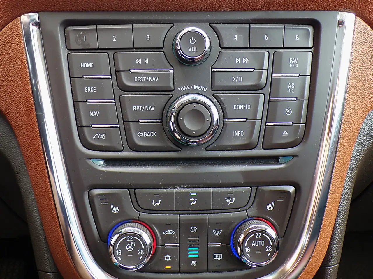 Buick Encore photo Buick Encore