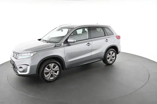 Suzuki Vitara view 3