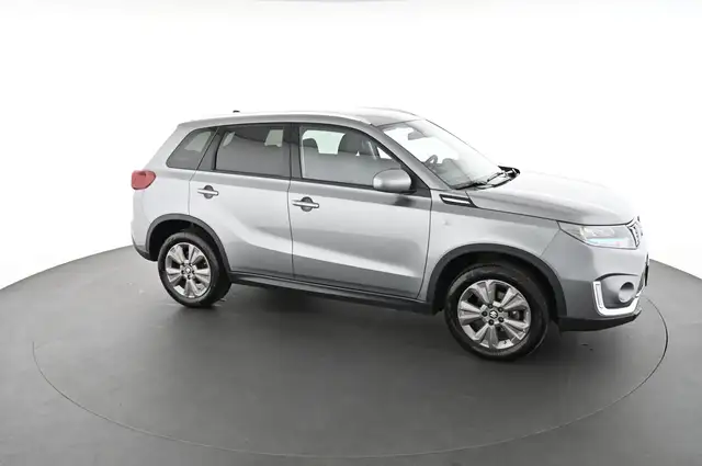 Suzuki Vitara view 8