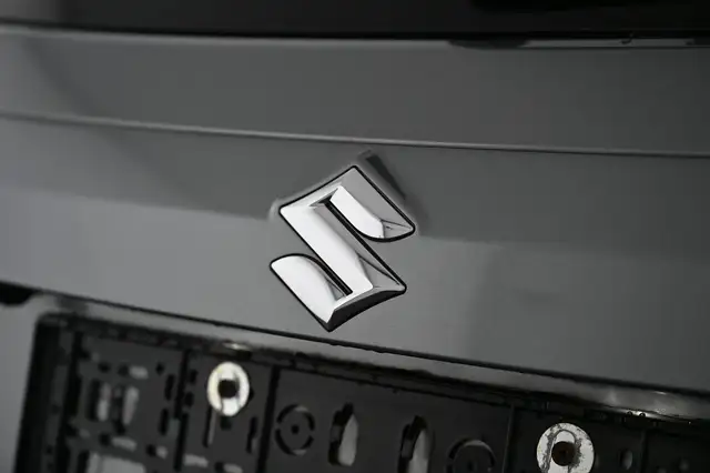 Suzuki Vitara view 13
