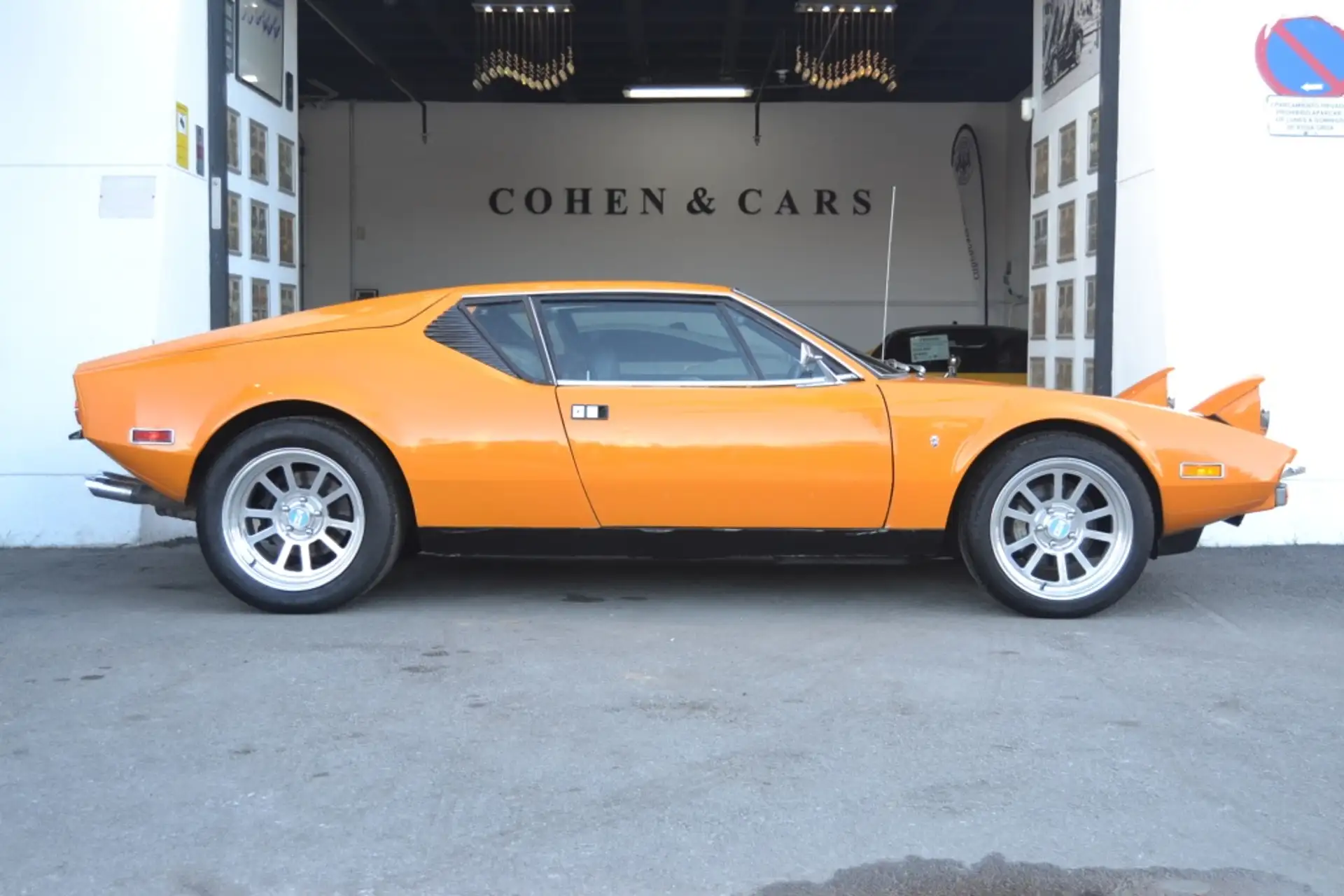 De Tomaso Pantera 1973 주황 사진 7