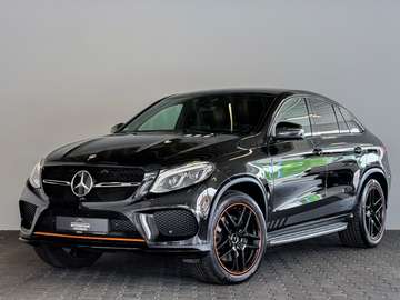 Coupé 4Matic OrangeArt Edition