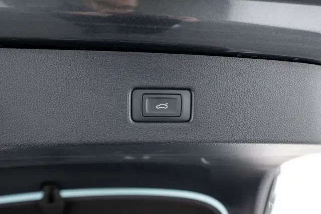 Audi A7 SB 50 TFSI e quattro S-LINE BLACK 21er SITZLÜFT L Ansicht 8