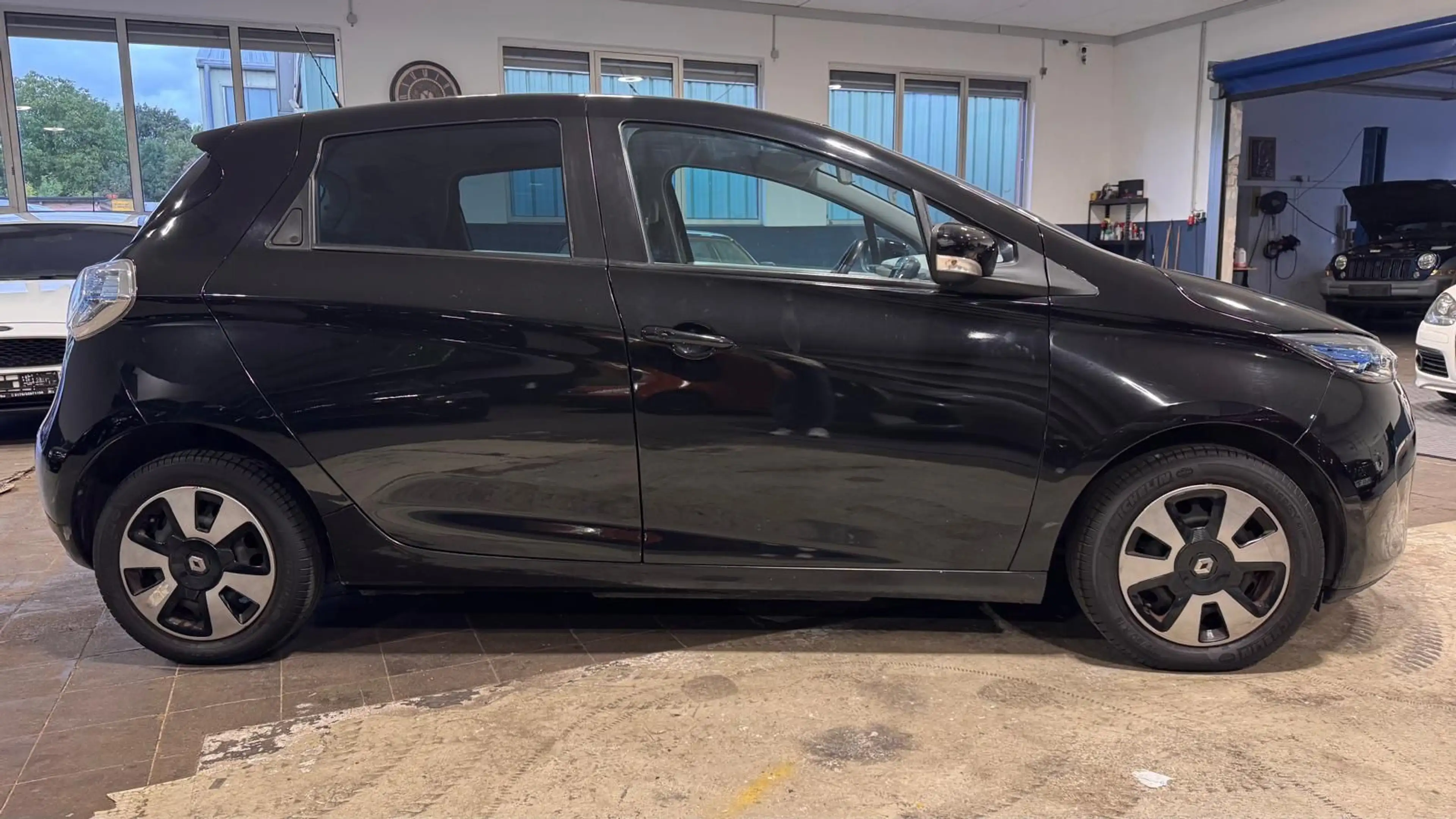 Renault ZOE Zoe Intens#R.Cam#Tempomat#NAVI#KeylesGO — photo 10