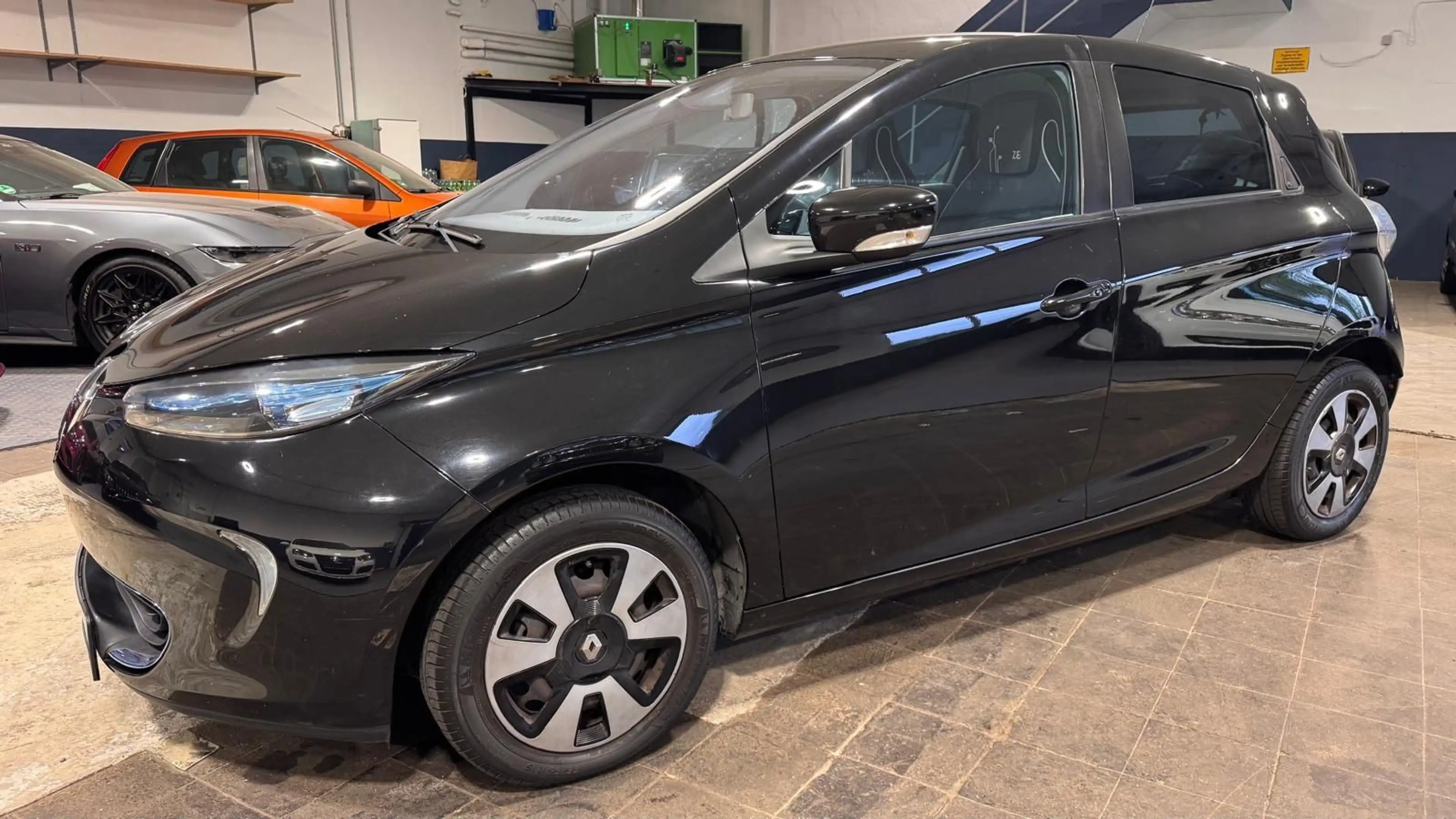 Renault ZOE Zoe Intens#R.Cam#Tempomat#NAVI#KeylesGO — photo 2