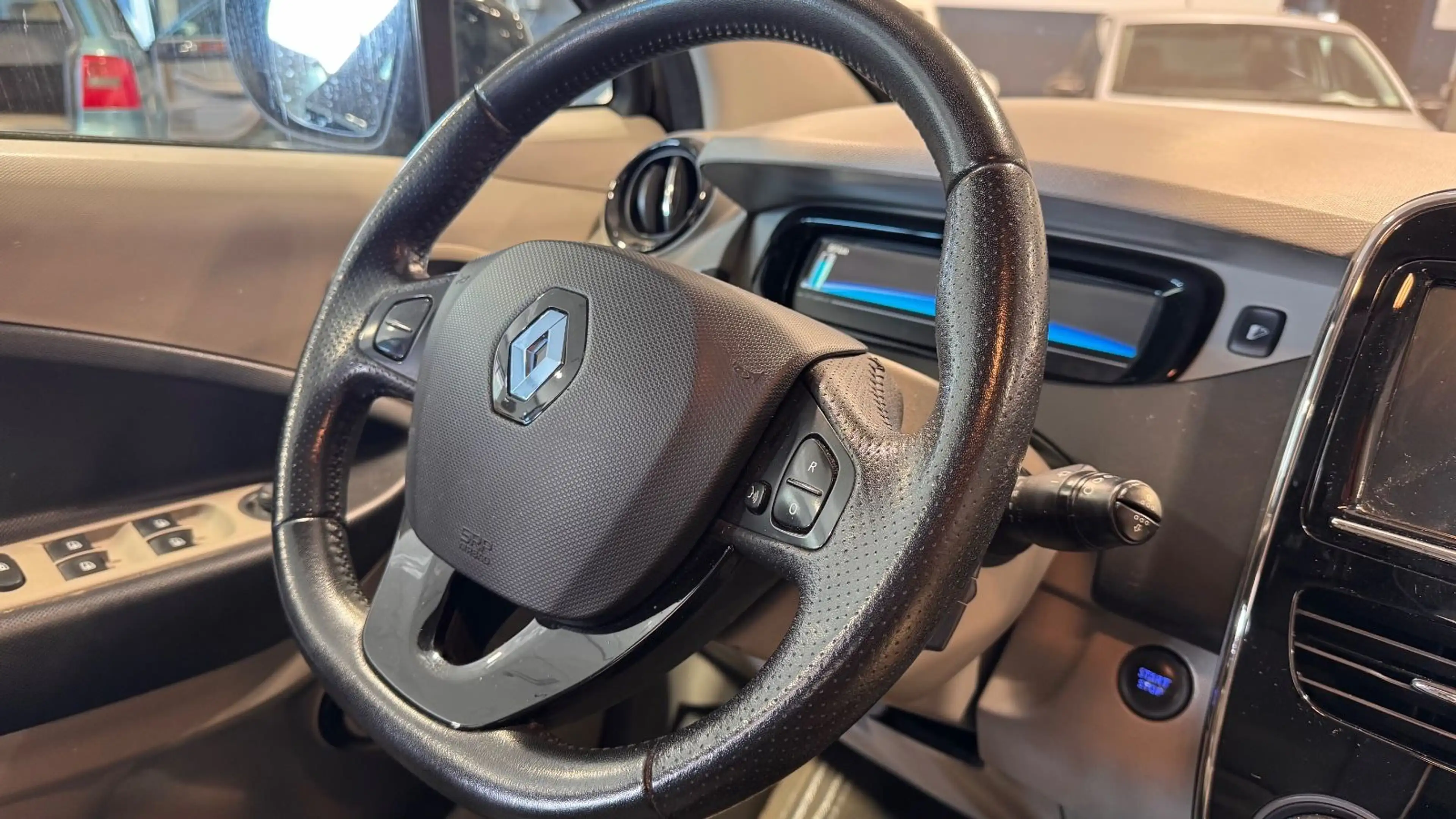 Renault ZOE Zoe Intens#R.Cam#Tempomat#NAVI#KeylesGO — photo 14