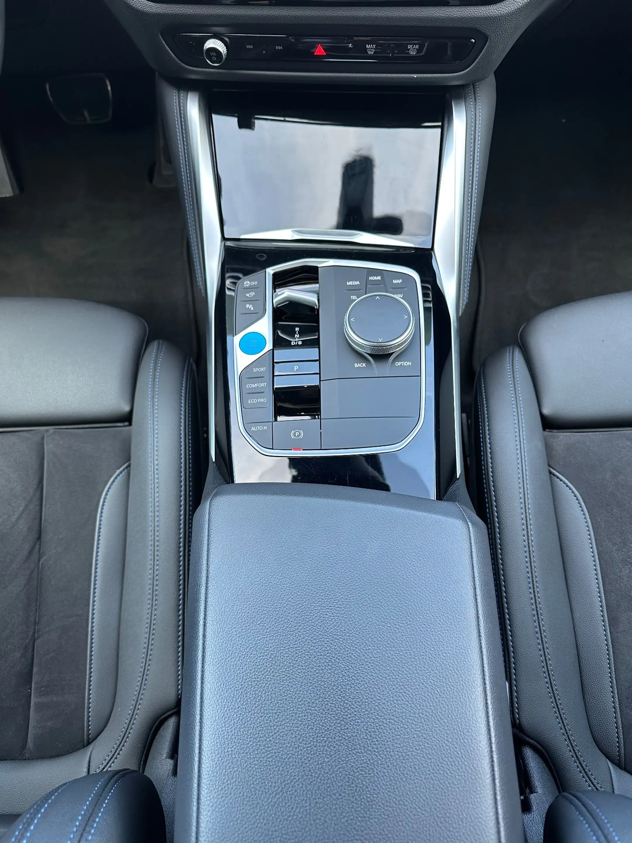 BMW i4 eDrive40 Gran Coupe M-Sport NAV+LED+KAM+SHZ+DAB — photo 15