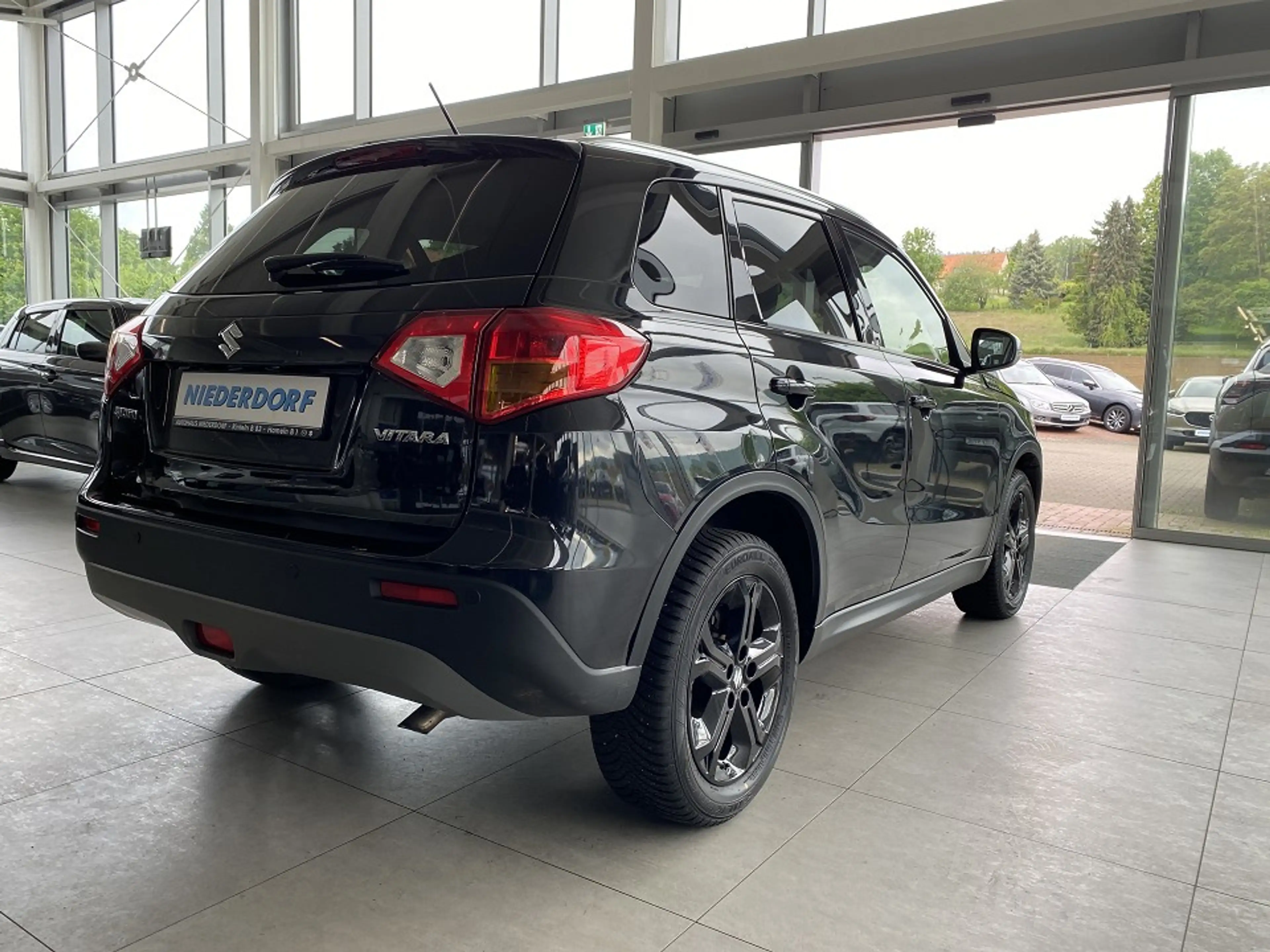 Suzuki Vitara S 1.4 Boosterjet AUTOMATIK NAVI KAM ACC LED AHK — photo 2