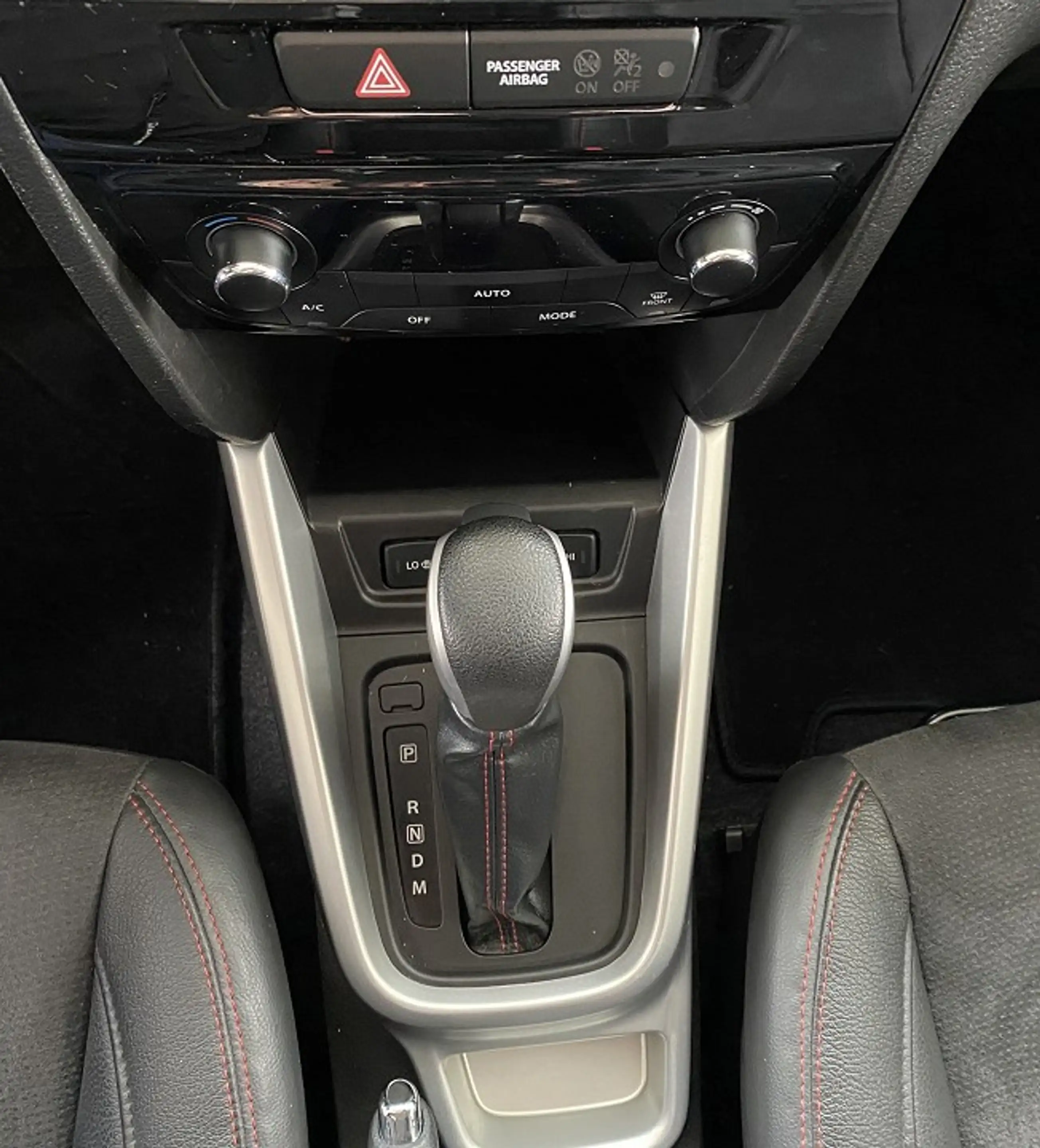 Suzuki Vitara S 1.4 Boosterjet AUTOMATIK NAVI KAM ACC LED AHK — photo 9