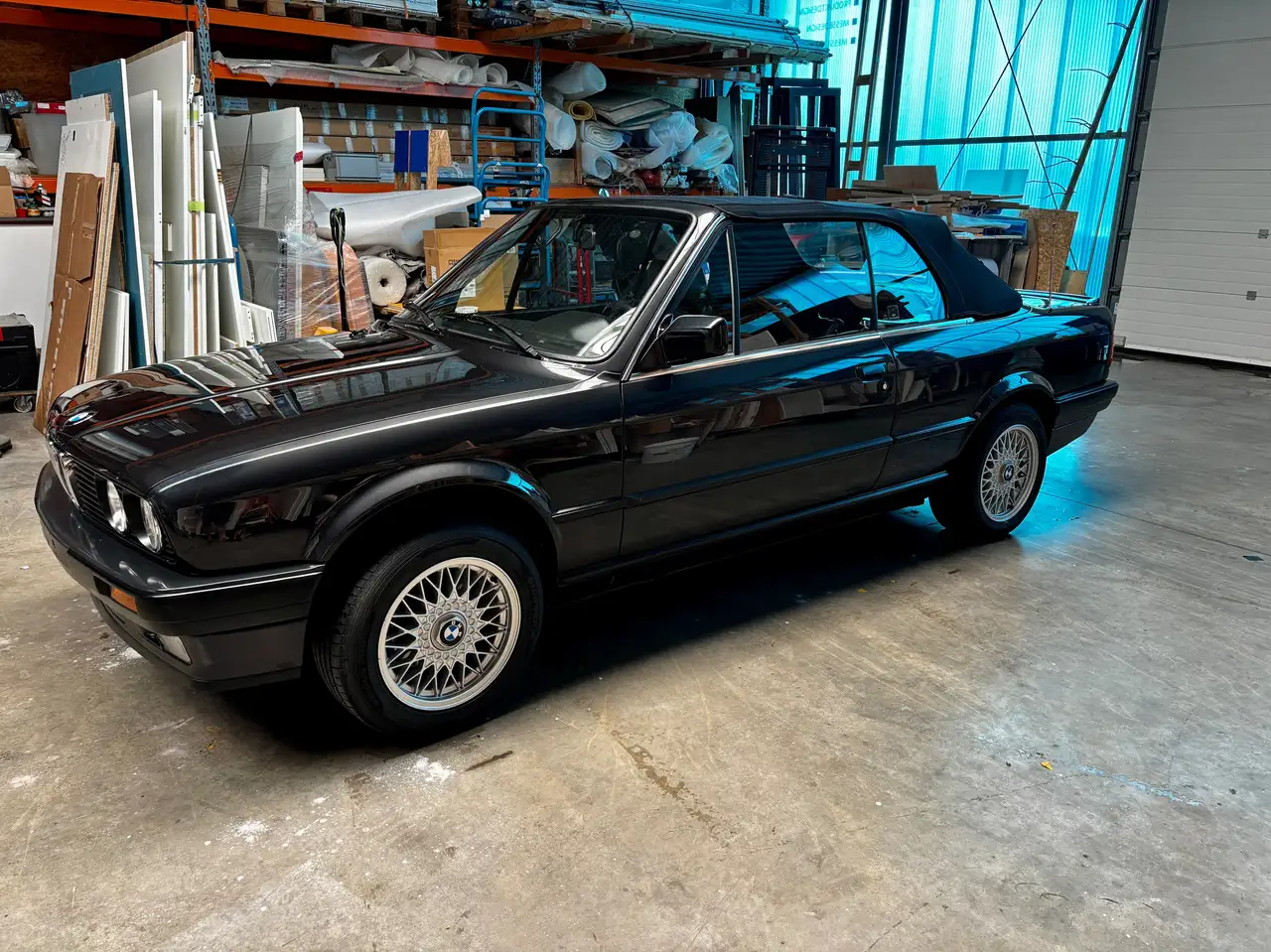 BMW 318i, foto 4