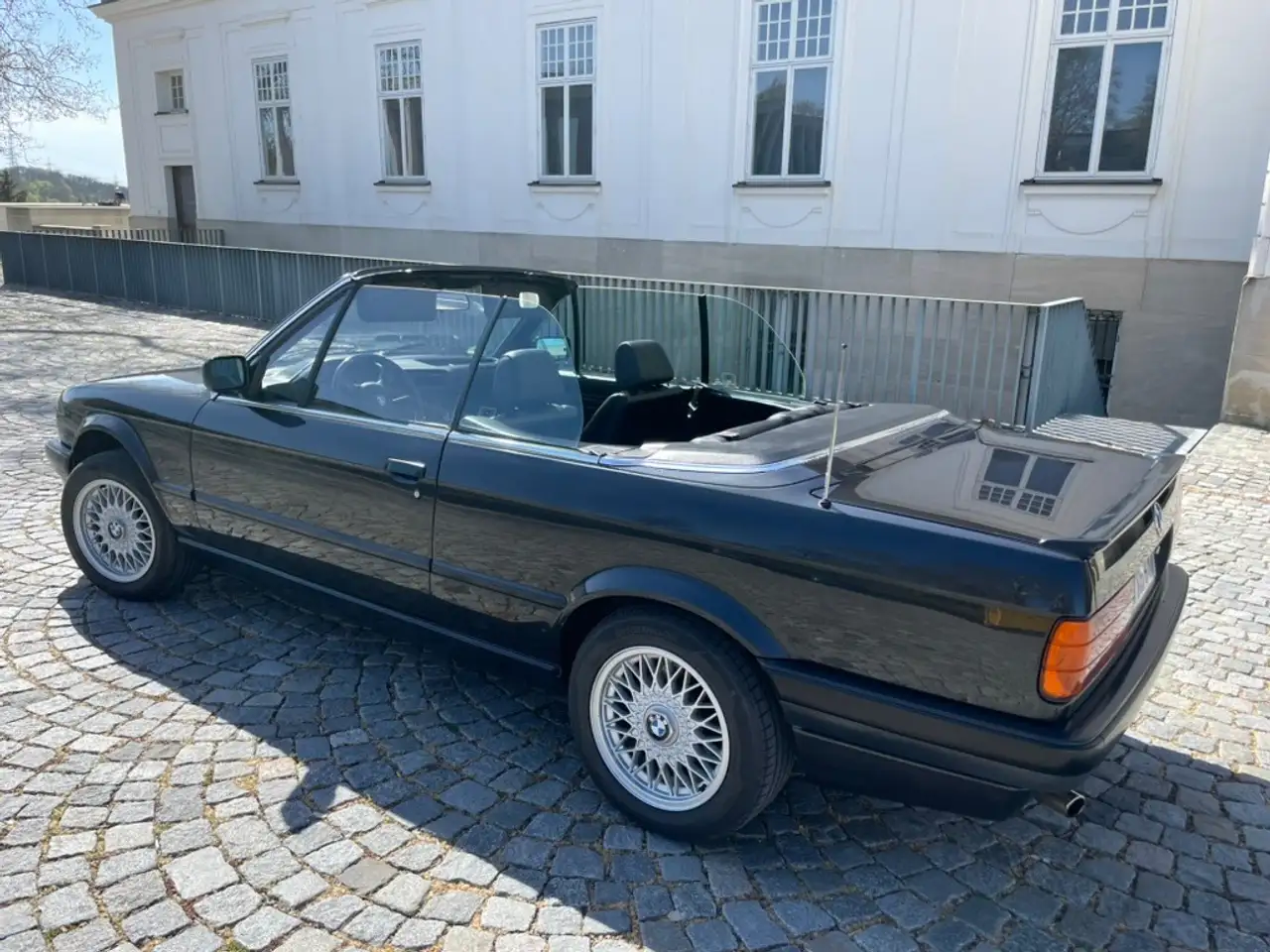BMW 318i, foto 3