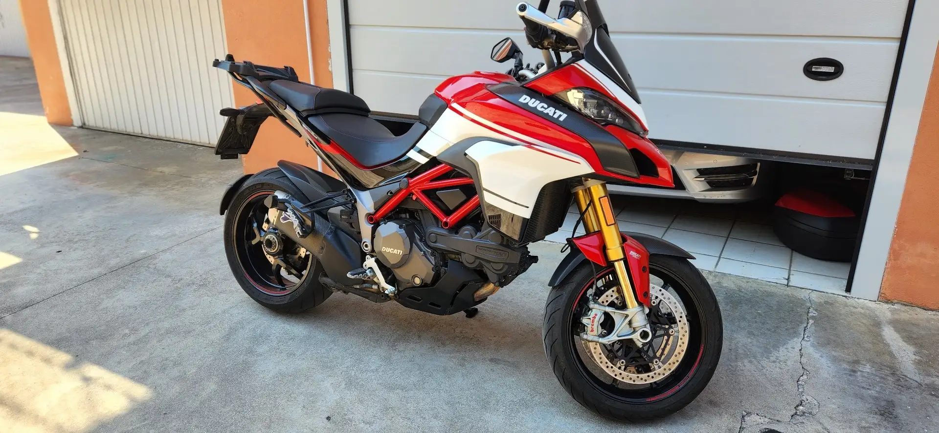 Ducati Multistrada 1200 Pikes Peak Rood - 2