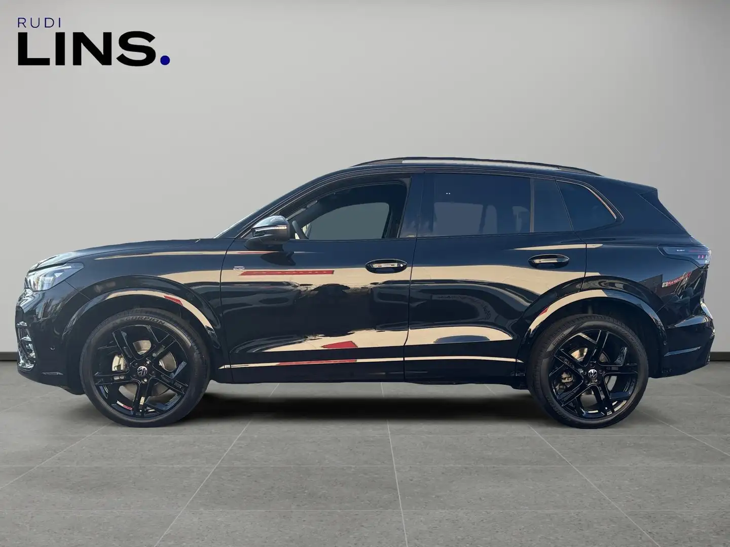 Volkswagen Tiguan R-Line TDI 4MOTION DSG Schwarz - 2