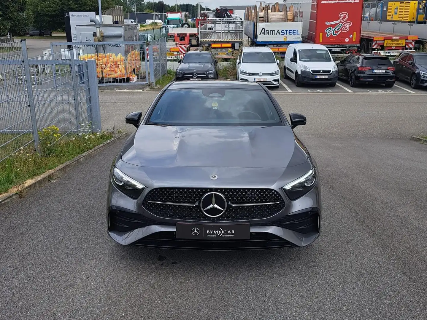 Mercedes-Benz A 250 A 250 e PHEV AMG Line (160 kW) Grigio - 2