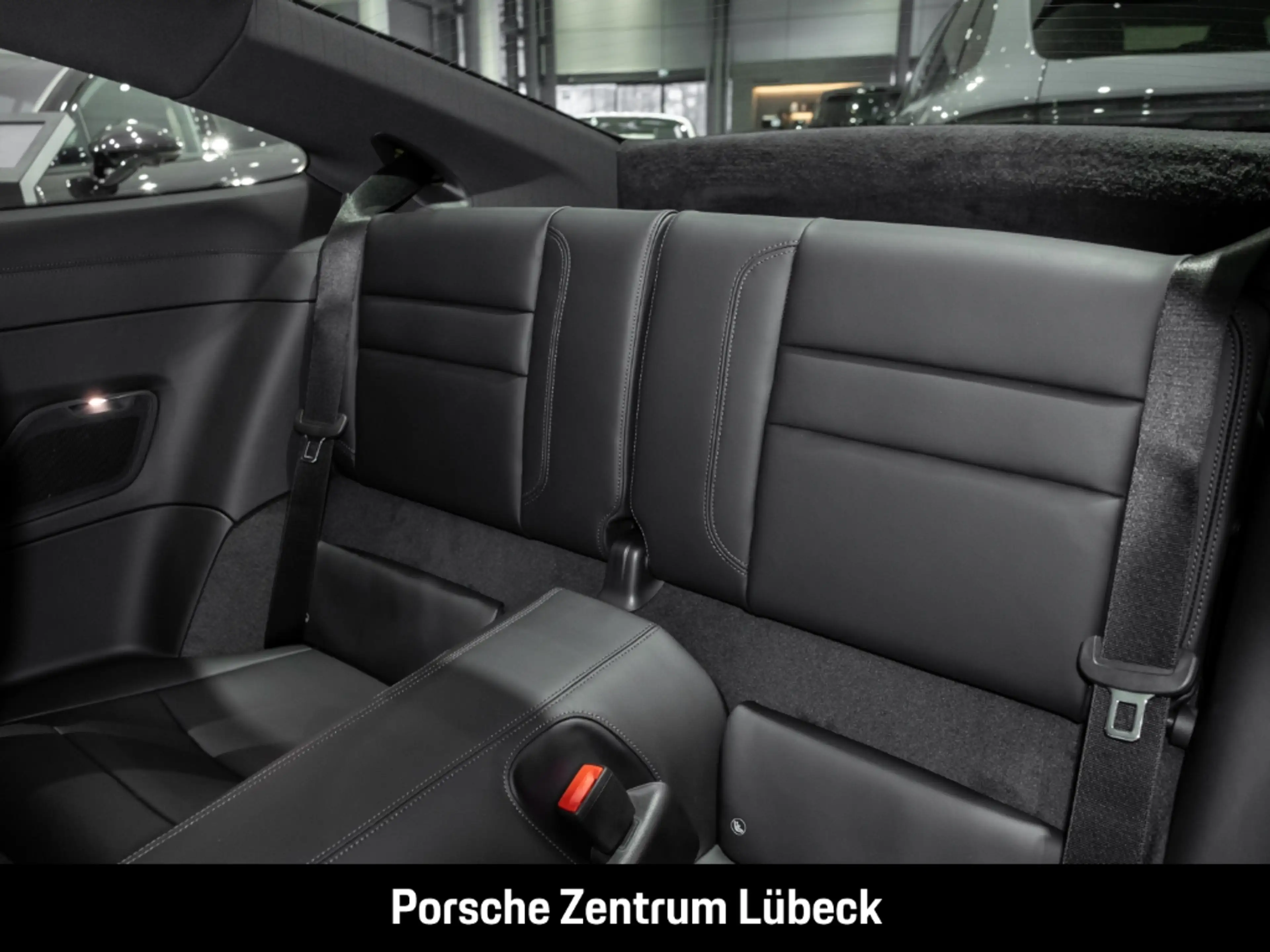 Porsche 992 911 Carrera 4S Liftsystem-VA Sportabgas BOSE — photo 6