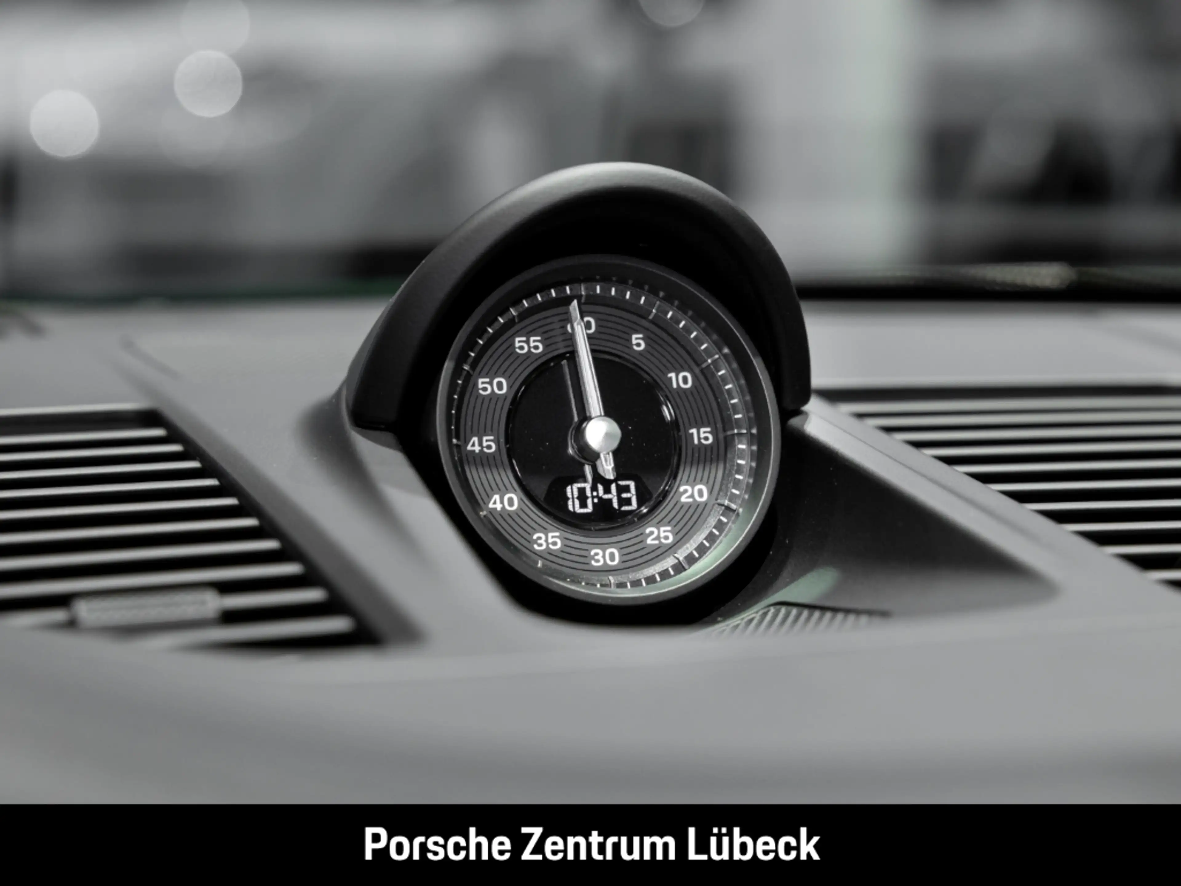 Porsche 992 911 Carrera 4S Liftsystem-VA Sportabgas BOSE — photo 25