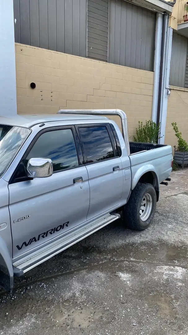 Mitsubishi L200 - 2
