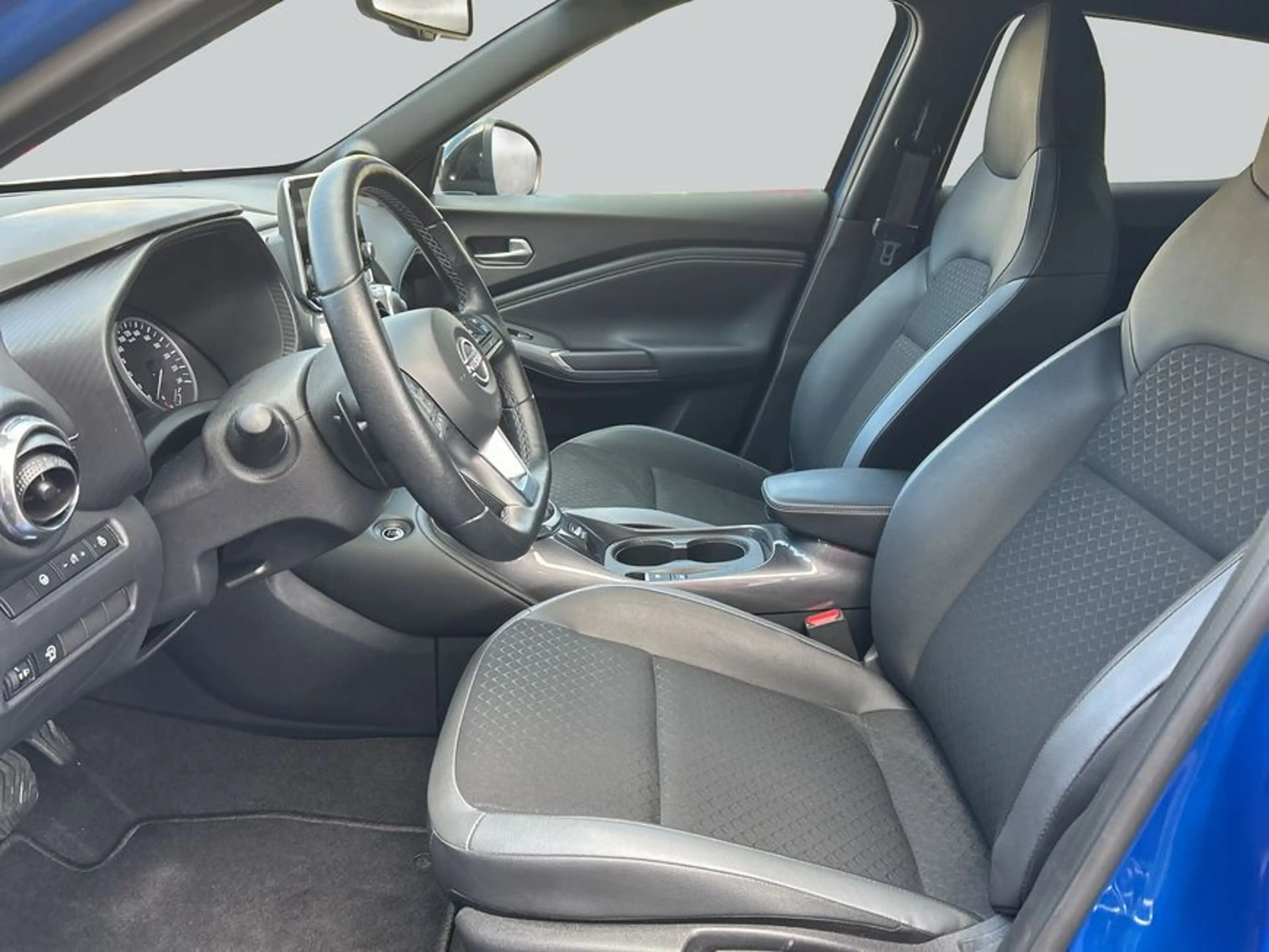 Nissan Juke 1.0 DIG-T DCT N-Connecta — photo 10