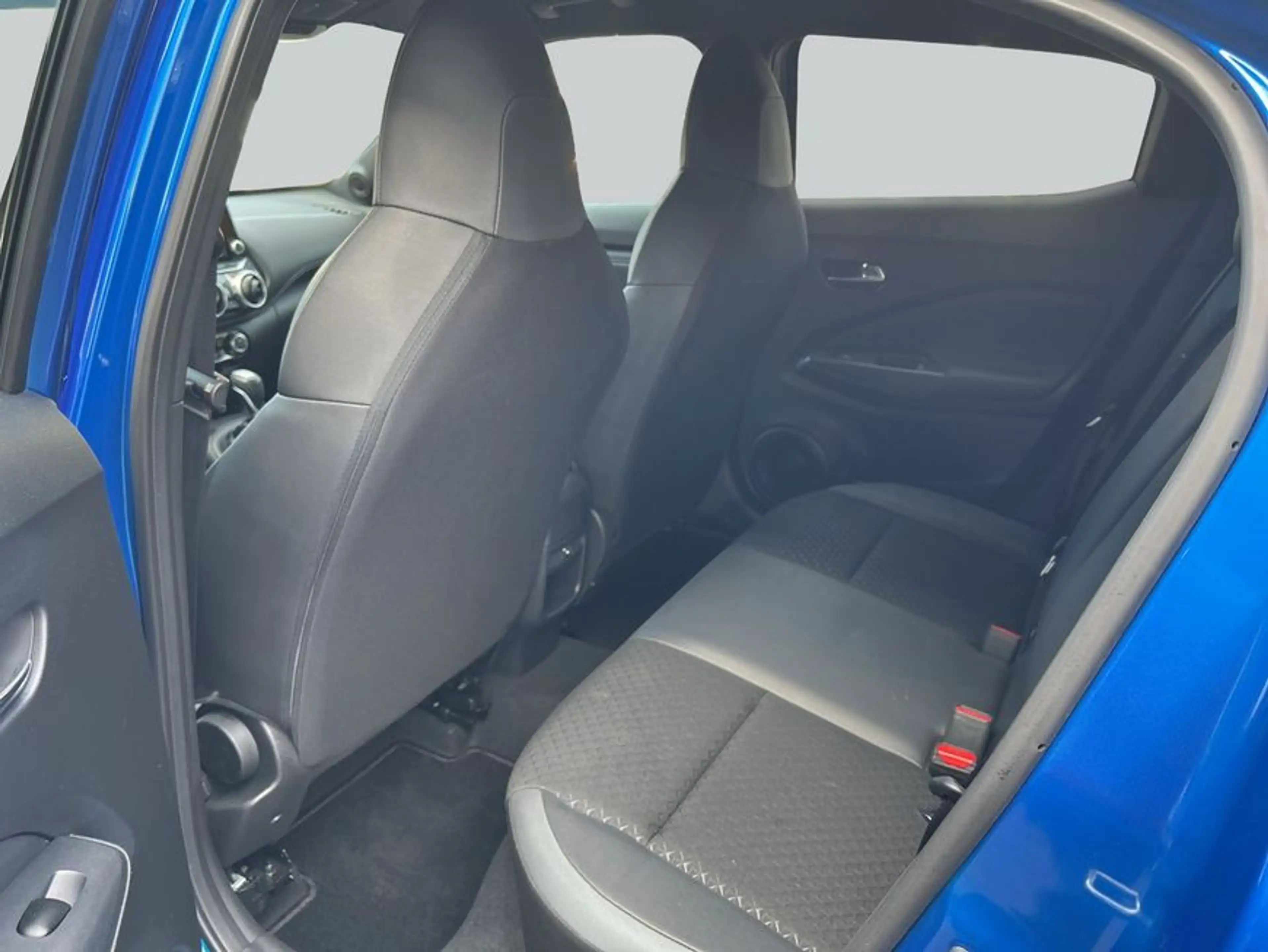 Nissan Juke 1.0 DIG-T DCT N-Connecta — photo 11