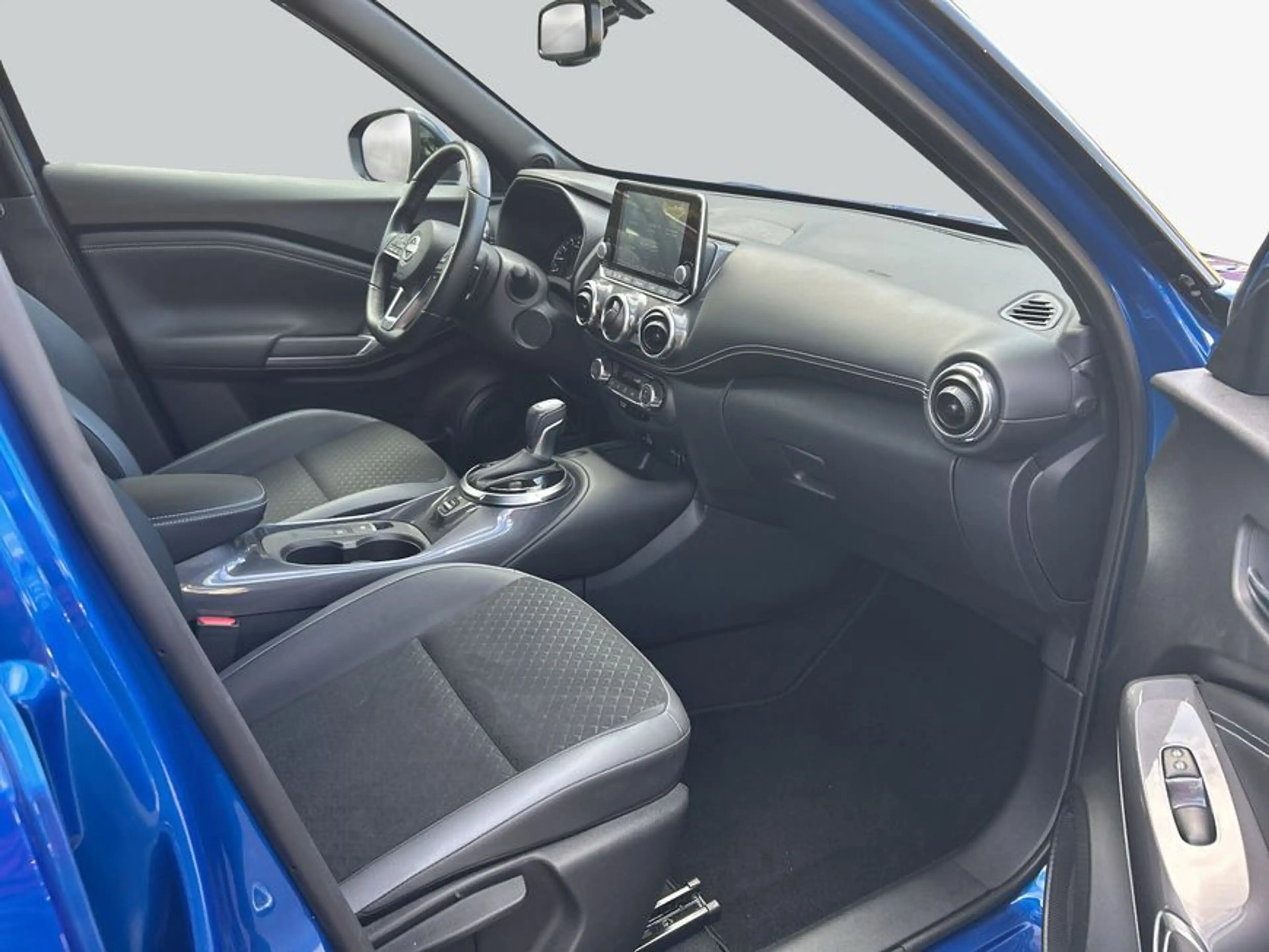 Nissan Juke 1.0 DIG-T DCT N-Connecta — photo 12