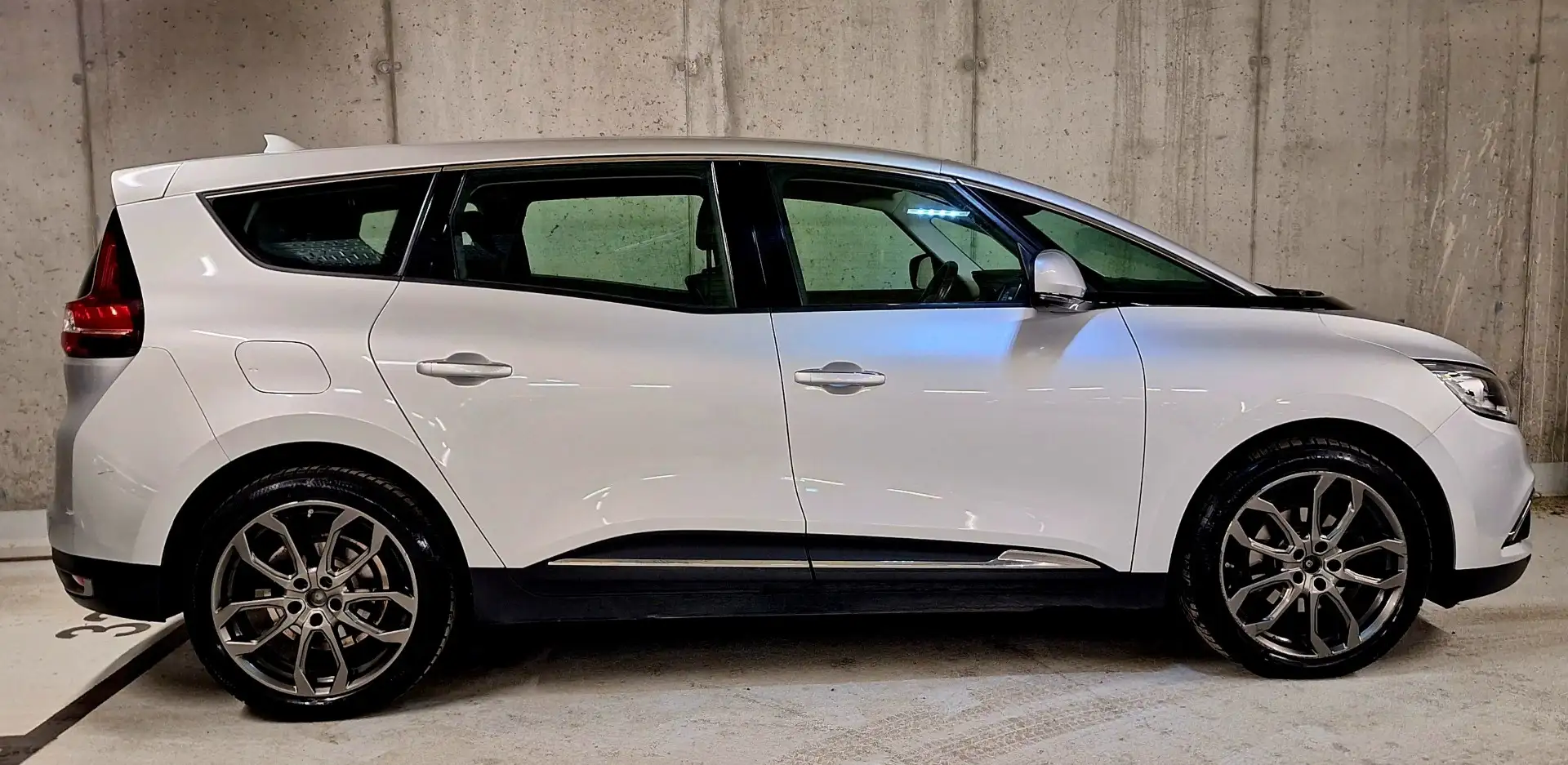 Renault Grand Scenic Scénic Blue dCi 120 Intens - 2