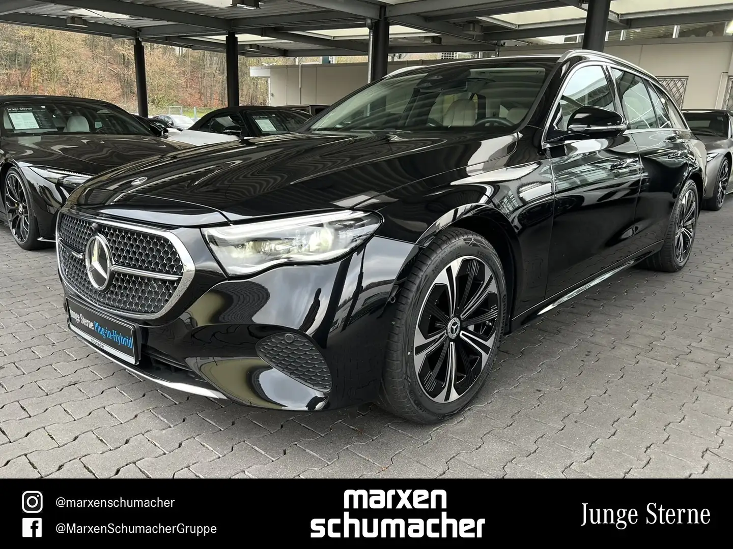 Mercedes-Benz E 300 E 300de T AVANTGARDE Superscreen+Massage+AHK+360 Schwarz - 1