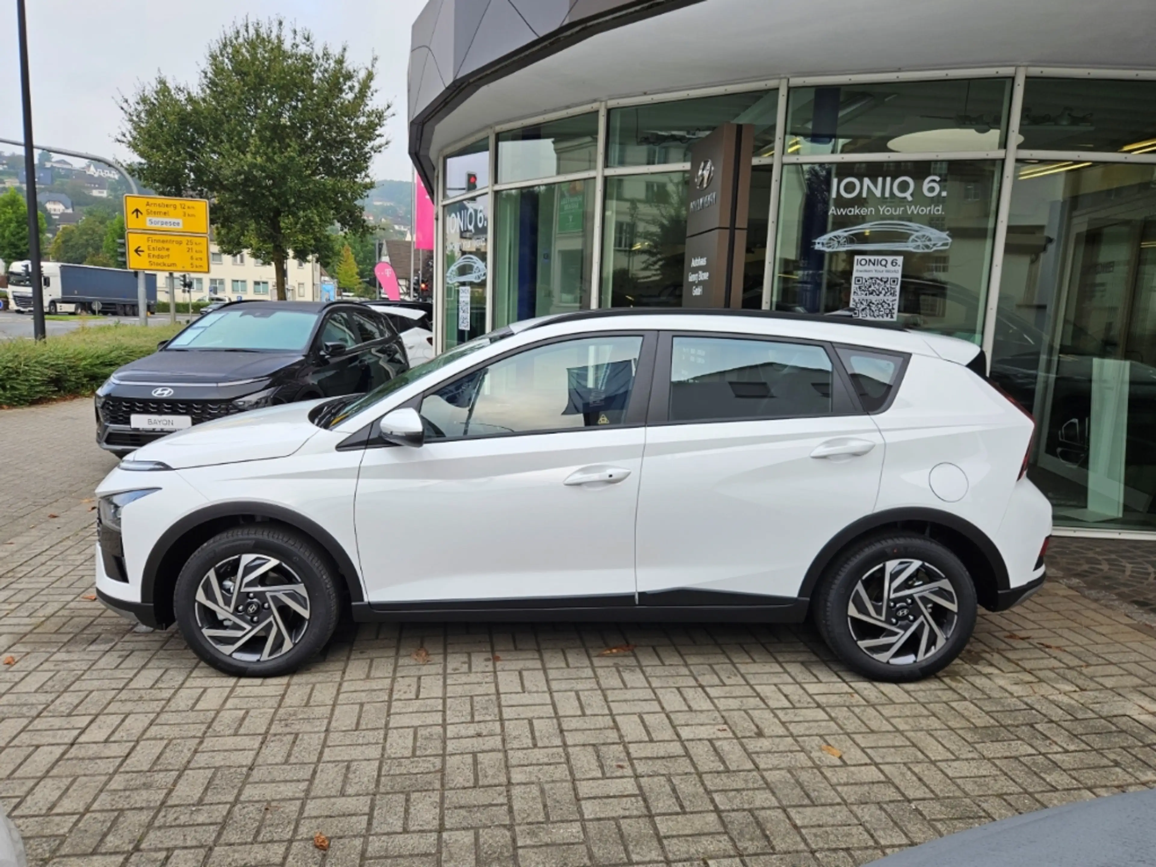 Hyundai BAYON 1.0 T-GDI M/T TREND, Komfort-Paket, Navi, Kamera, — photo 4
