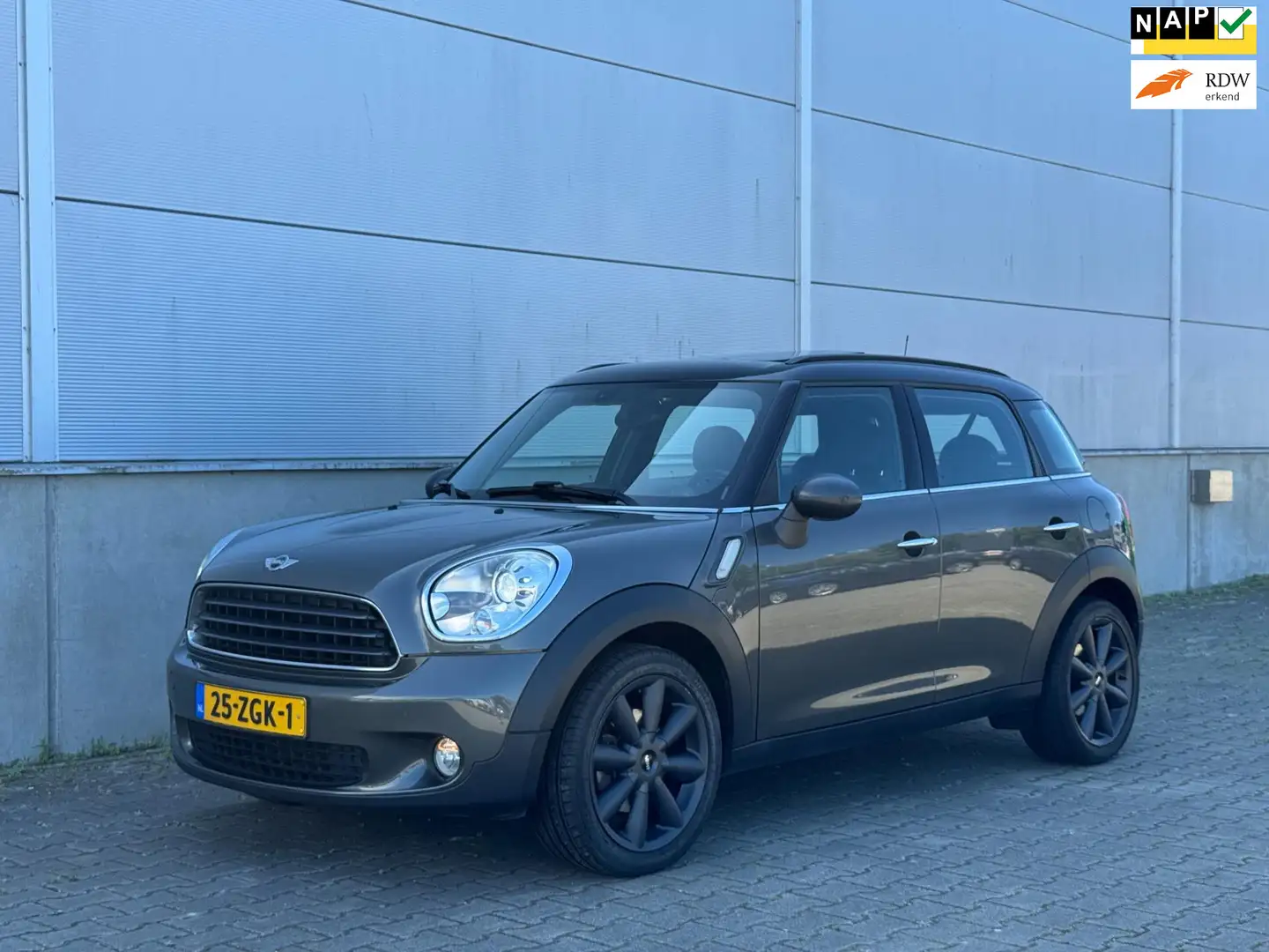 MINI Cooper Countryman 1.6 Chili CLIMA|NAVI|PANO|CRUISE|NAP| Grijs - 1