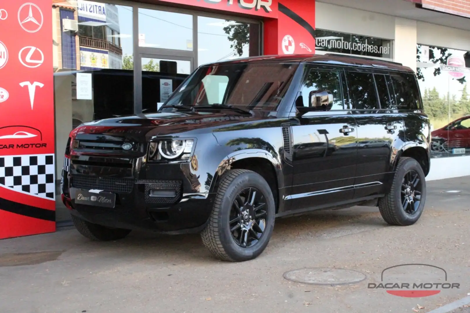 Land Rover Defender 110 3.0D l6 MHEV S AWD Aut. 200 - 2
