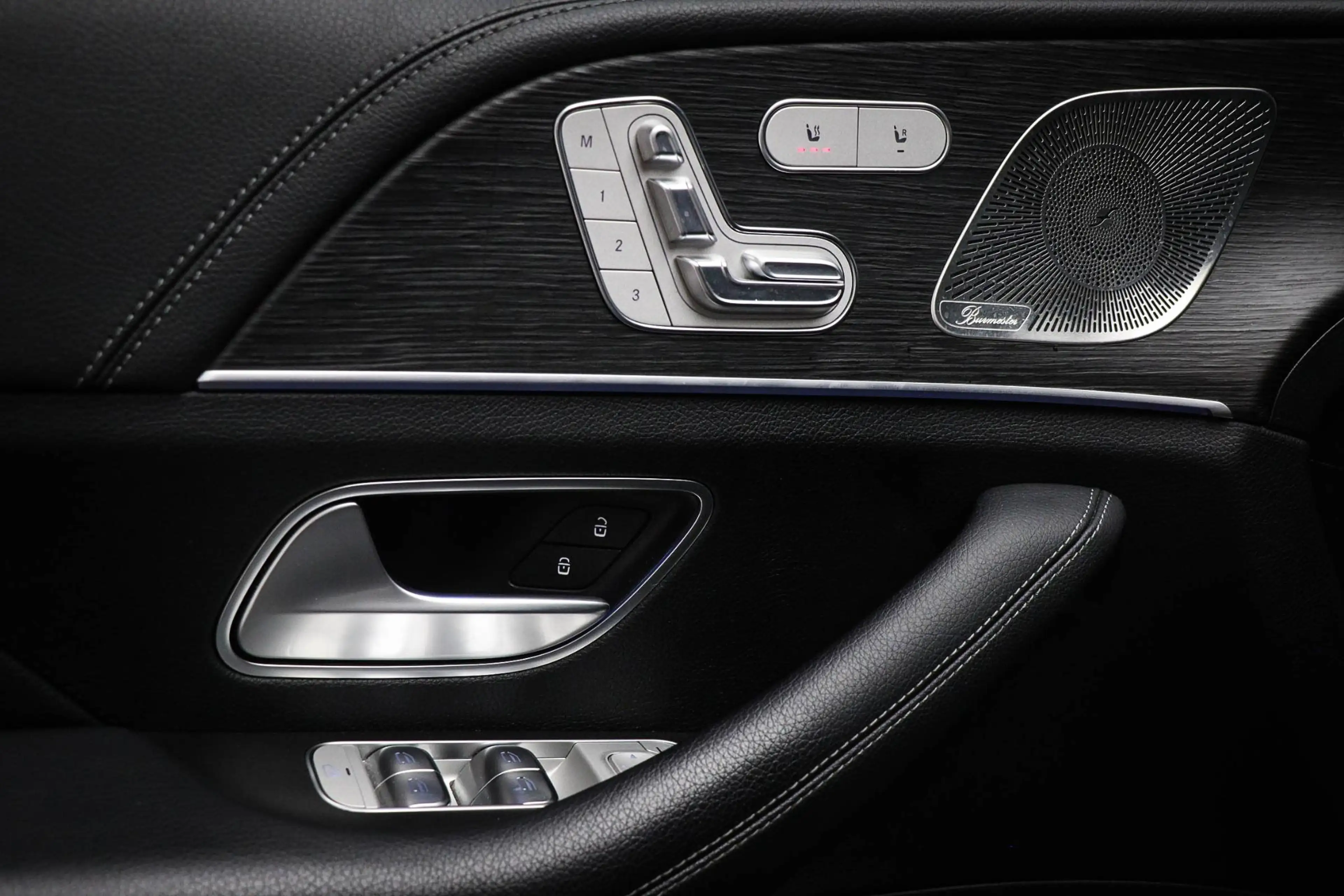 Mercedes-Benz GLE 450 4MATIC AMG Line Premium Plus | LUCHTVERING | PANOR — photo 29