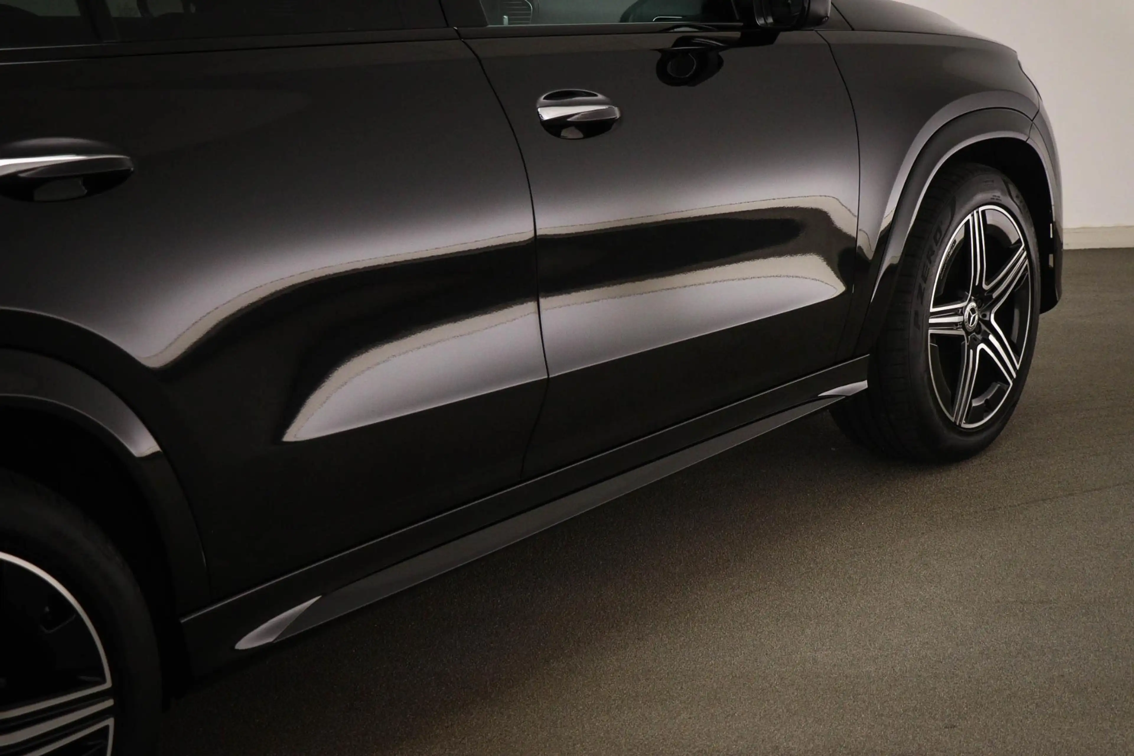 Mercedes-Benz GLE 450 4MATIC AMG Line Premium Plus | LUCHTVERING | PANOR — photo 27