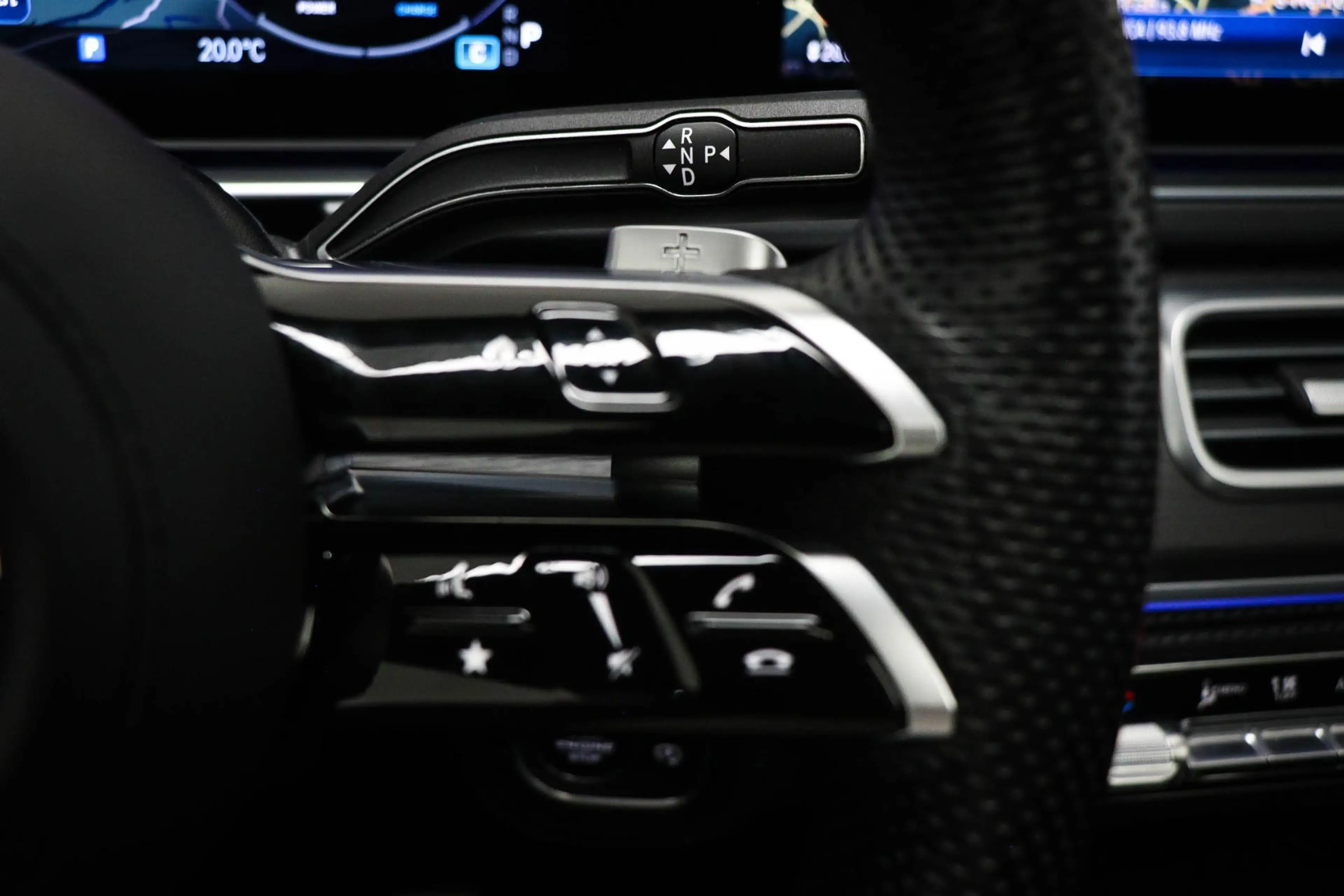 Mercedes-Benz GLE 450 4MATIC AMG Line Premium Plus | LUCHTVERING | PANOR — photo 38