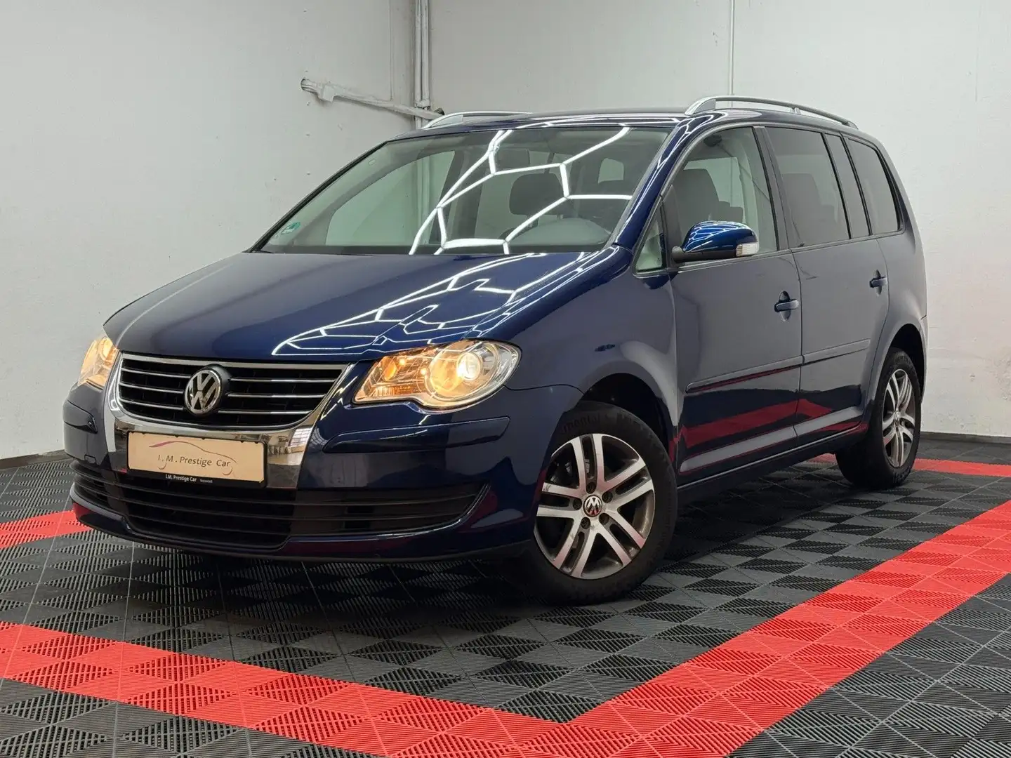 Volkswagen Touran Trendline 7 Sitze TÜV Neu 1 Hand Blau - 1