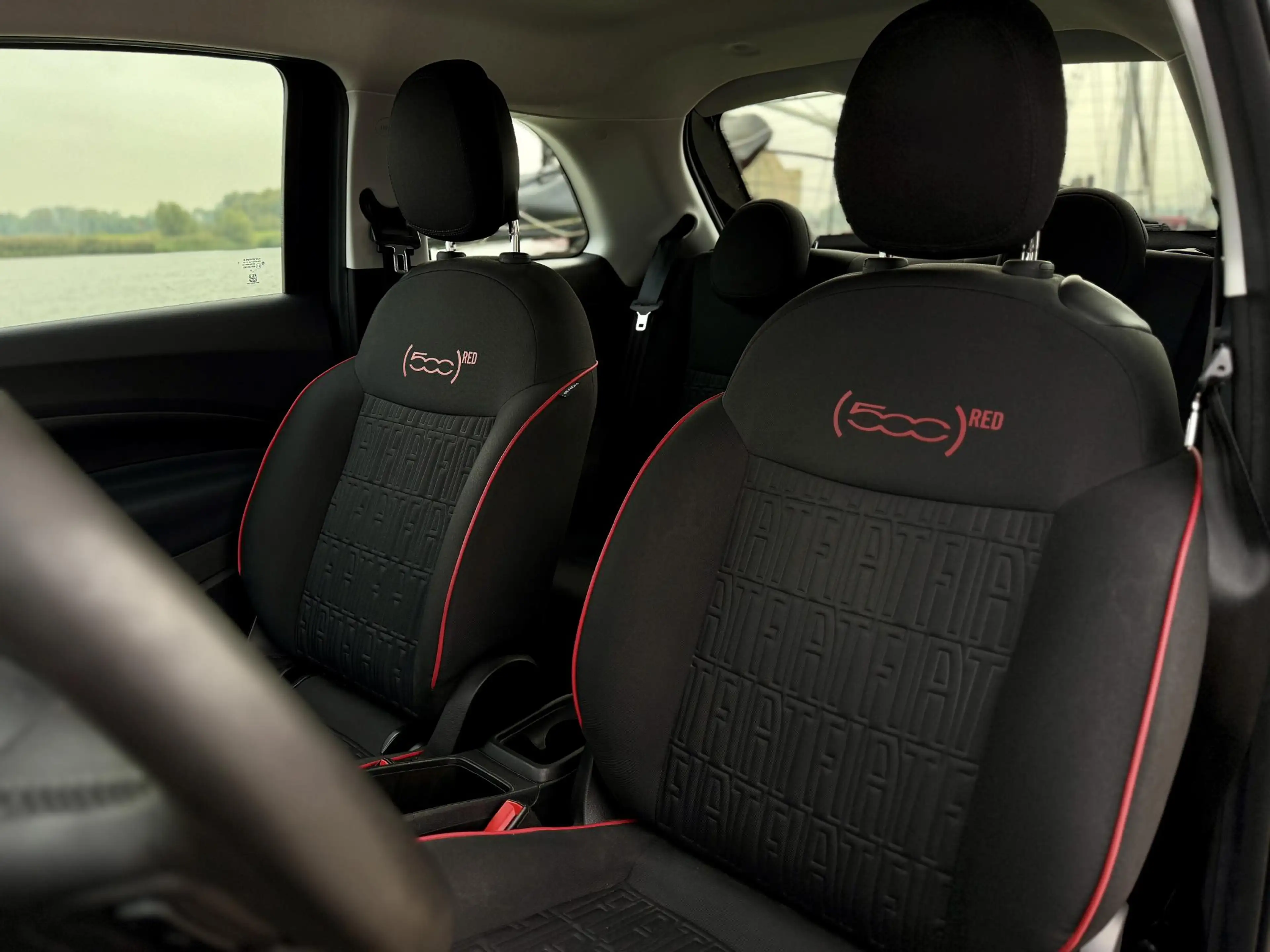 Fiat 500e RED 42 kWh *SOH 92%* Carplay|Digital Dash|LM 16" — photo 10