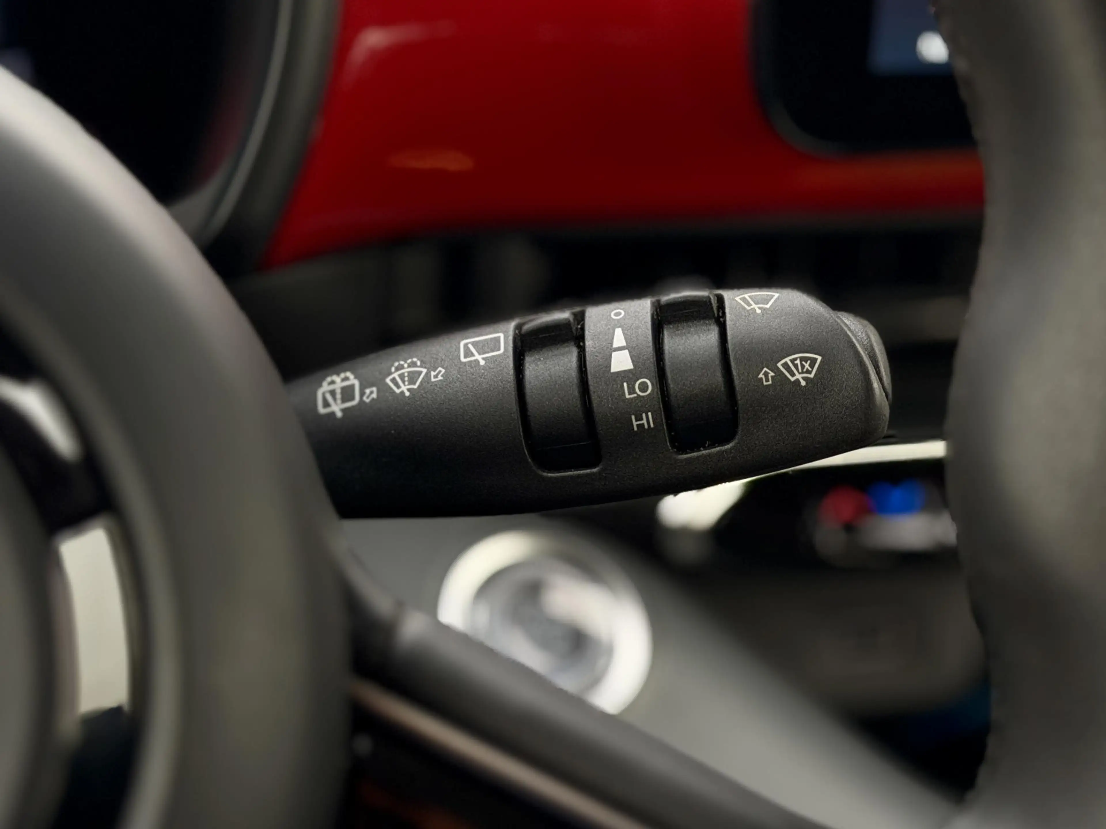 Fiat 500e RED 42 kWh *SOH 92%* Carplay|Digital Dash|LM 16" — photo 16