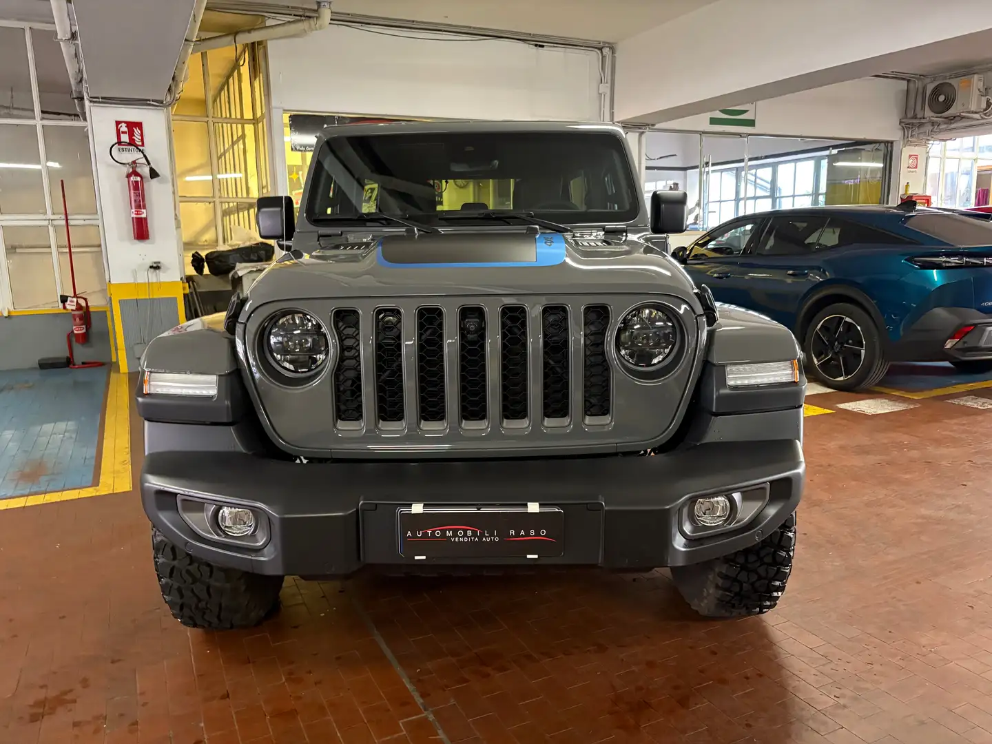 Jeep Wrangler Wrangler Unlimited 2.0 atx phev Rubicon 4xe auto Gris - 2