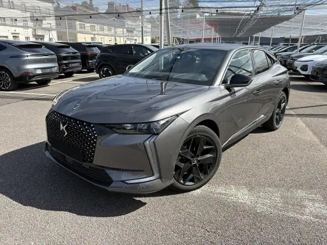 DS Automobiles DS 4