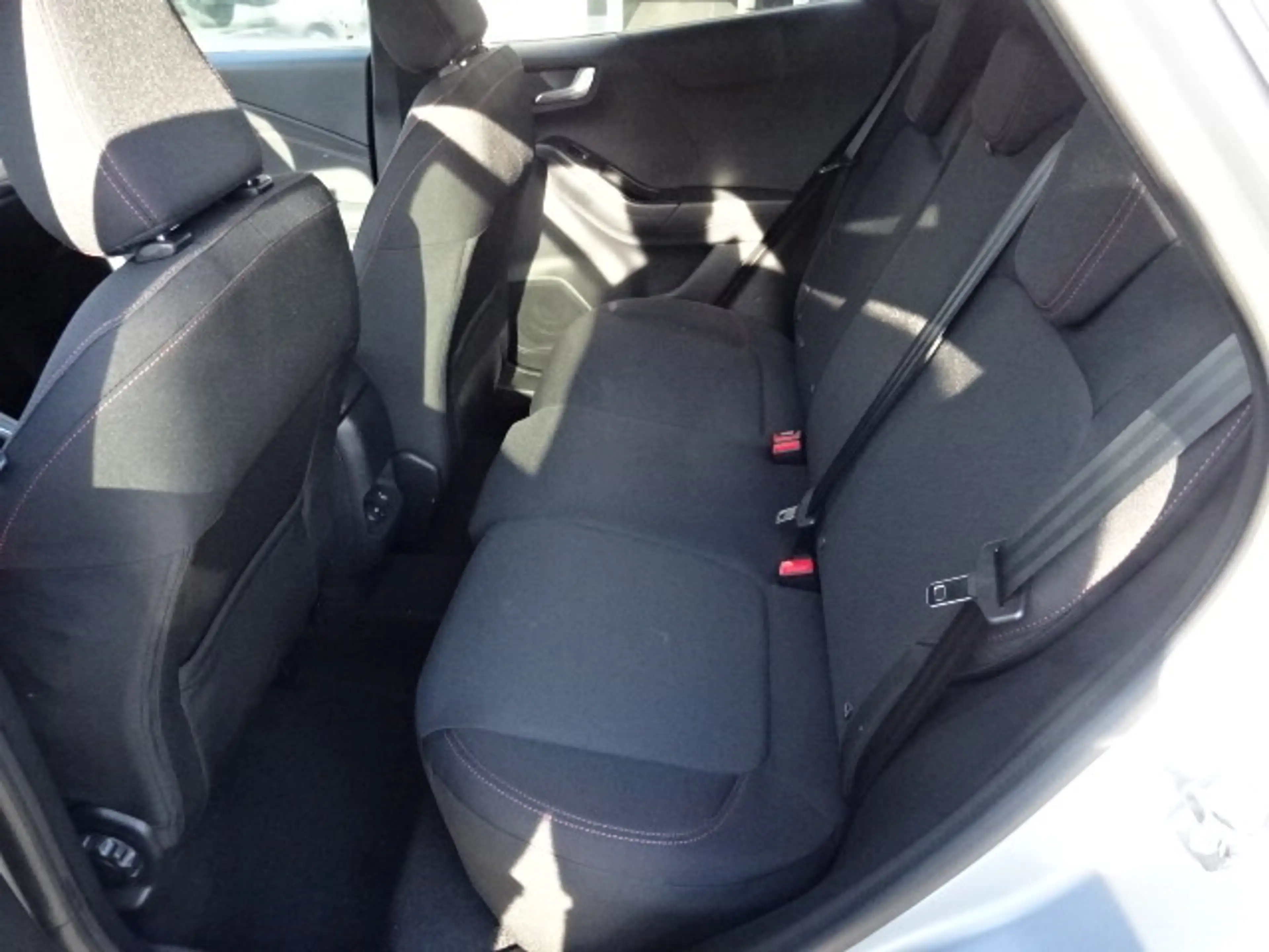 Ford Puma 1.0 Ecoboost Hybrid Autom. ST-Line +ALLE PAKETE — photo 8