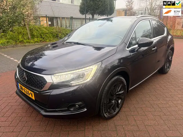 DS Automobiles DS 4 Crossback 1.2 PureTech Business / Navi / Trekhaak / LED