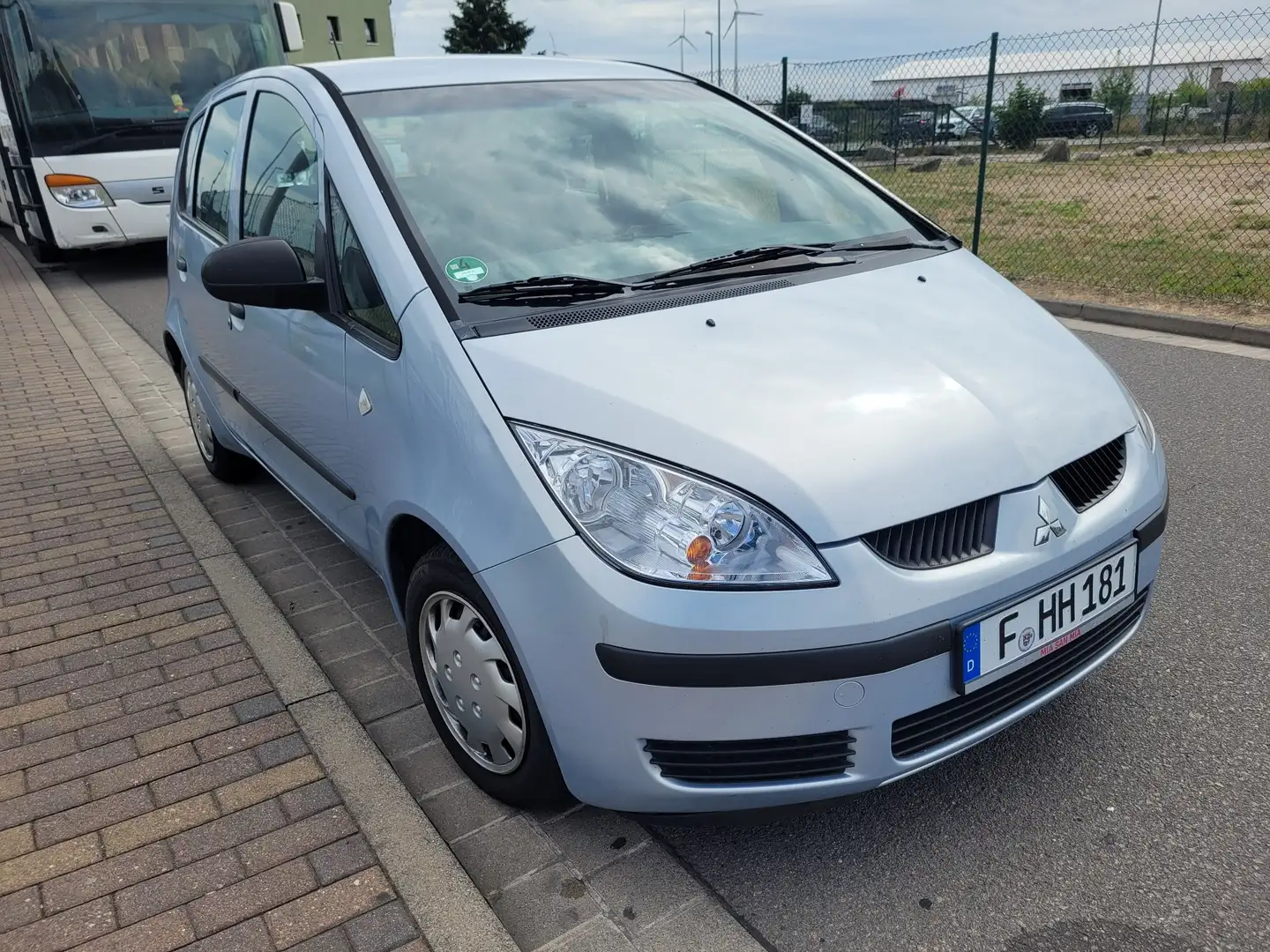 Mitsubishi Colt 1500 GLXi - 2