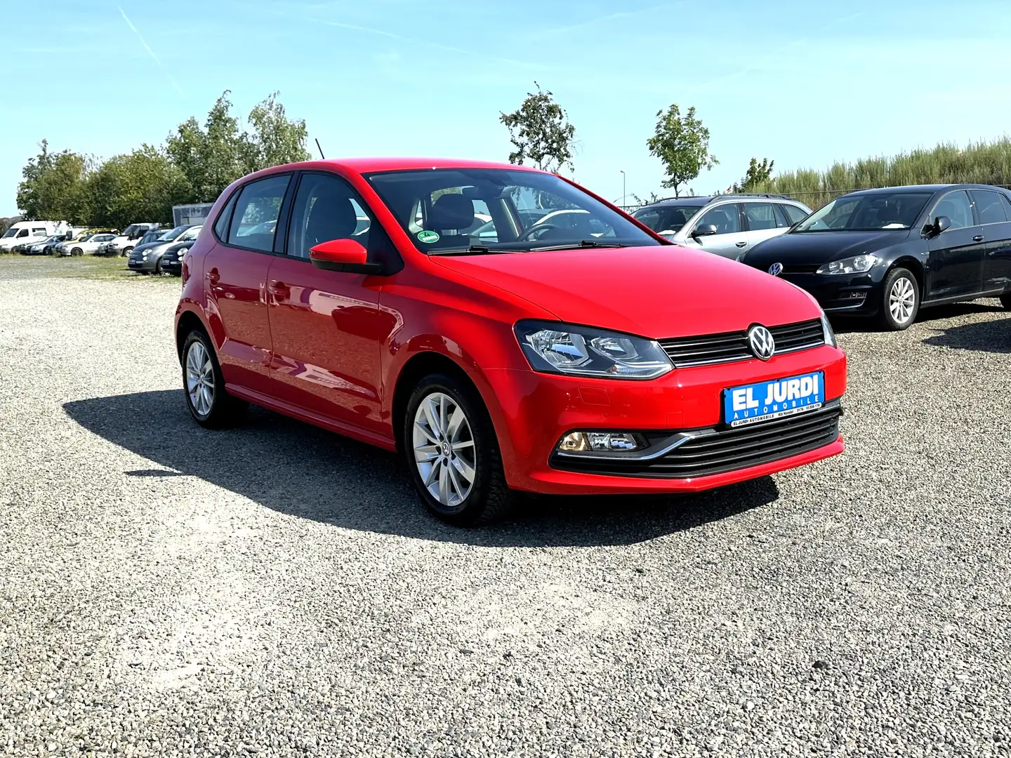 Volkswagen Polo 1.0L *Comfortline* *Navi.* Gepflegt * TÜV NEU * Rojo - 1