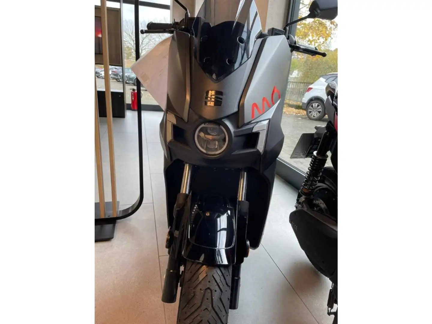 SEAT MO E-Scooter 125 Dark Aluminium Gris - 2