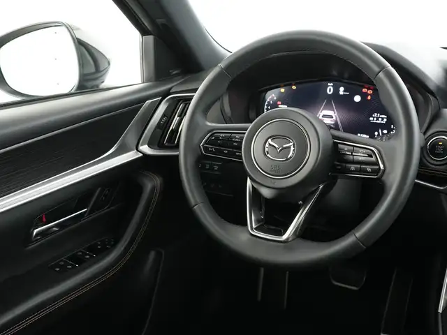 Mazda CX-60 view 10
