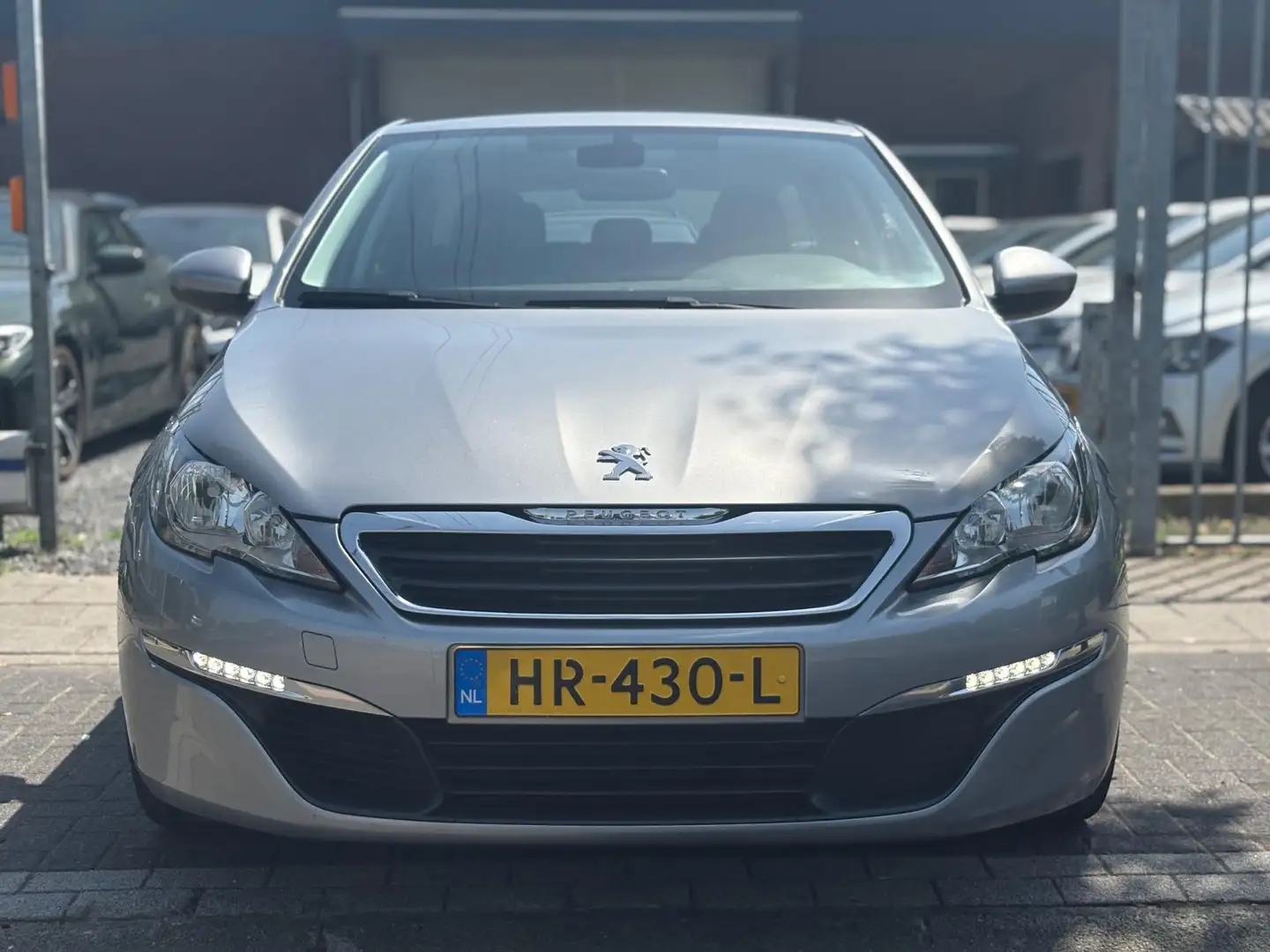 Peugeot 308 SW 1.6 BlueHDI Blue Lease Pack | Nette auto | Navi Grijs - 2