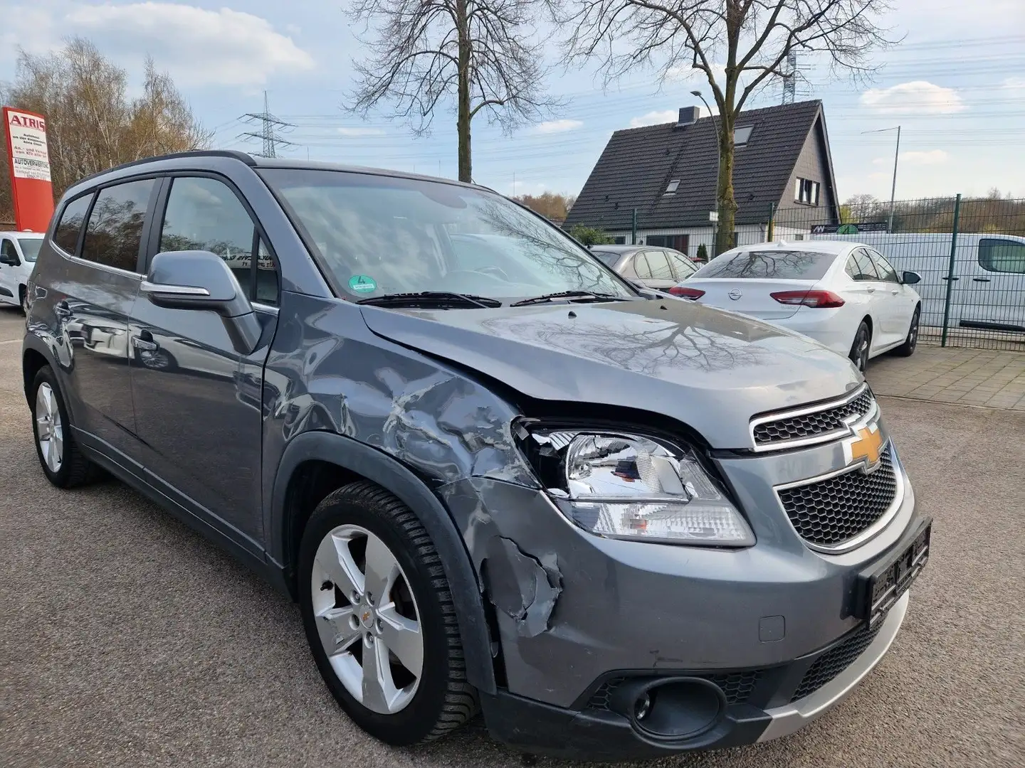 Chevrolet Orlando LTZ+ Automatik 7-Sitzer Gris - 2